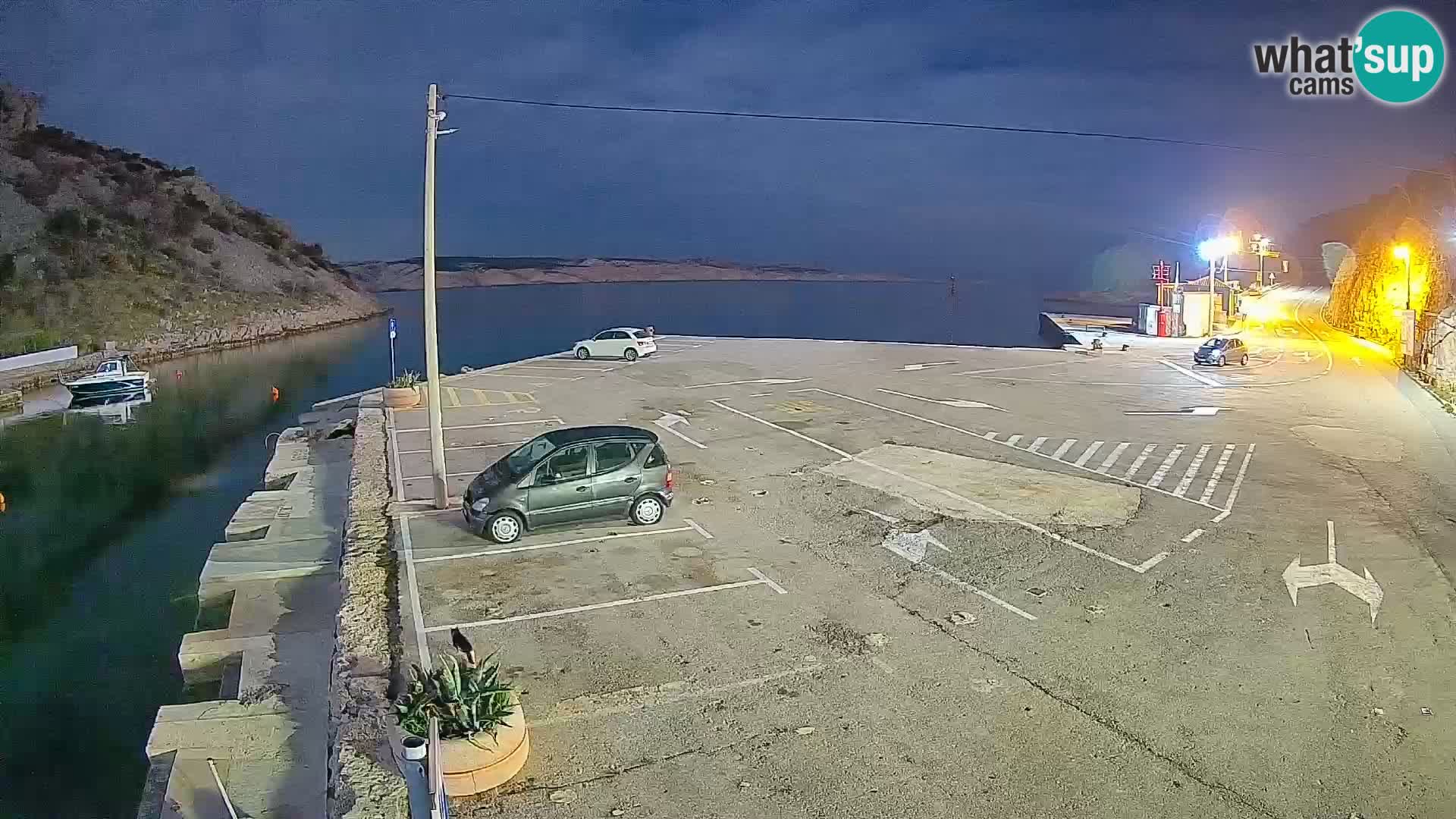 Webcam port de ferry de Prizna – vers l’île de Pag