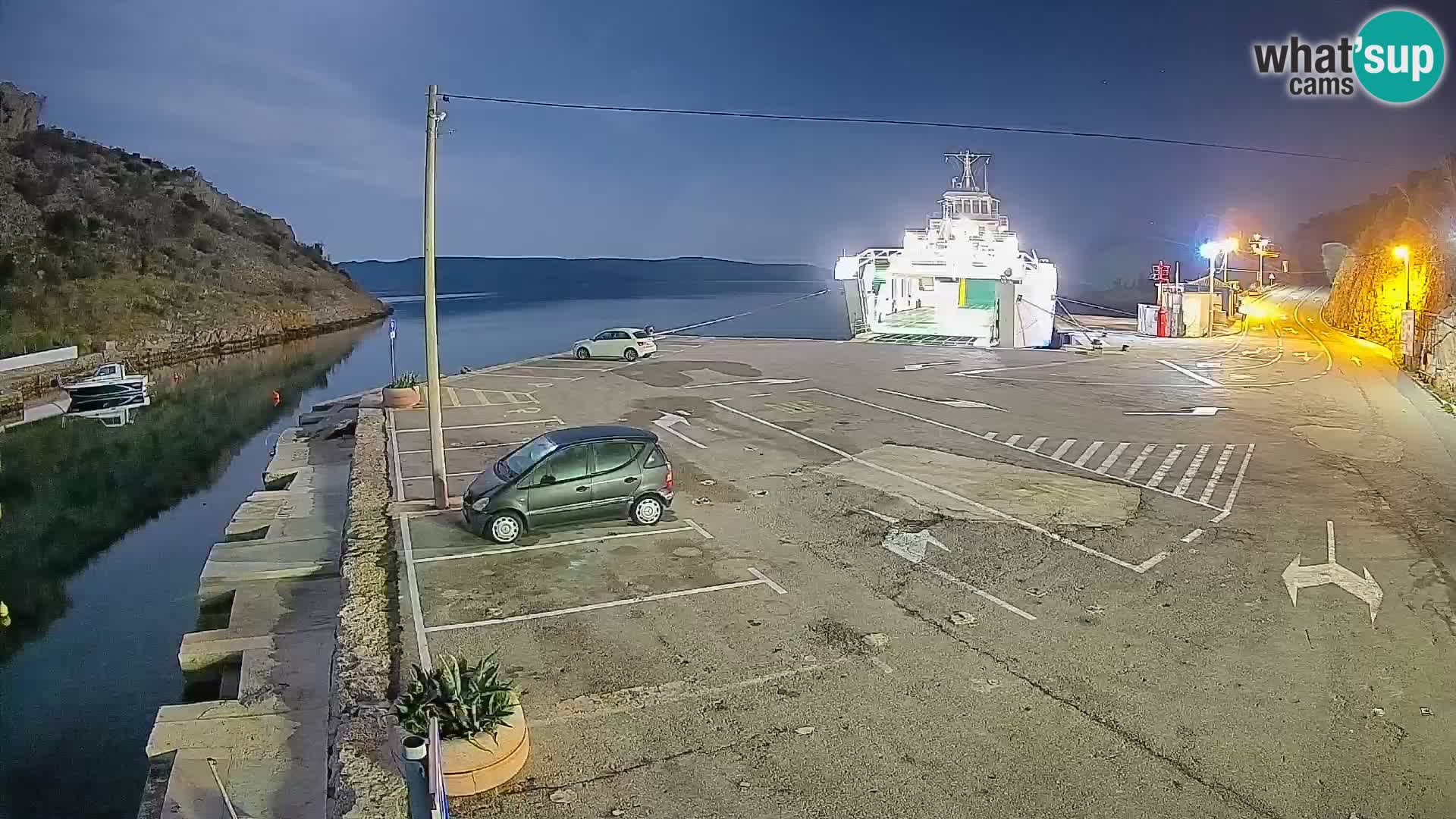 Webcam port de ferry de Prizna – vers l’île de Pag