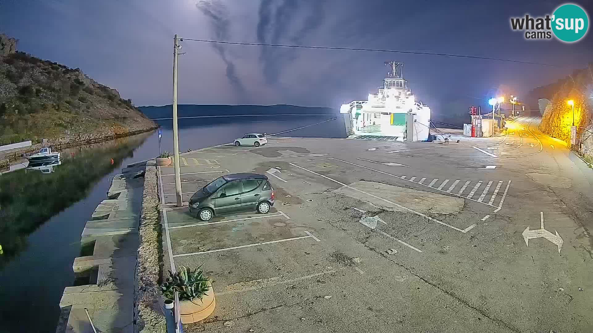 Webcam Prizna ferry port to Pag island