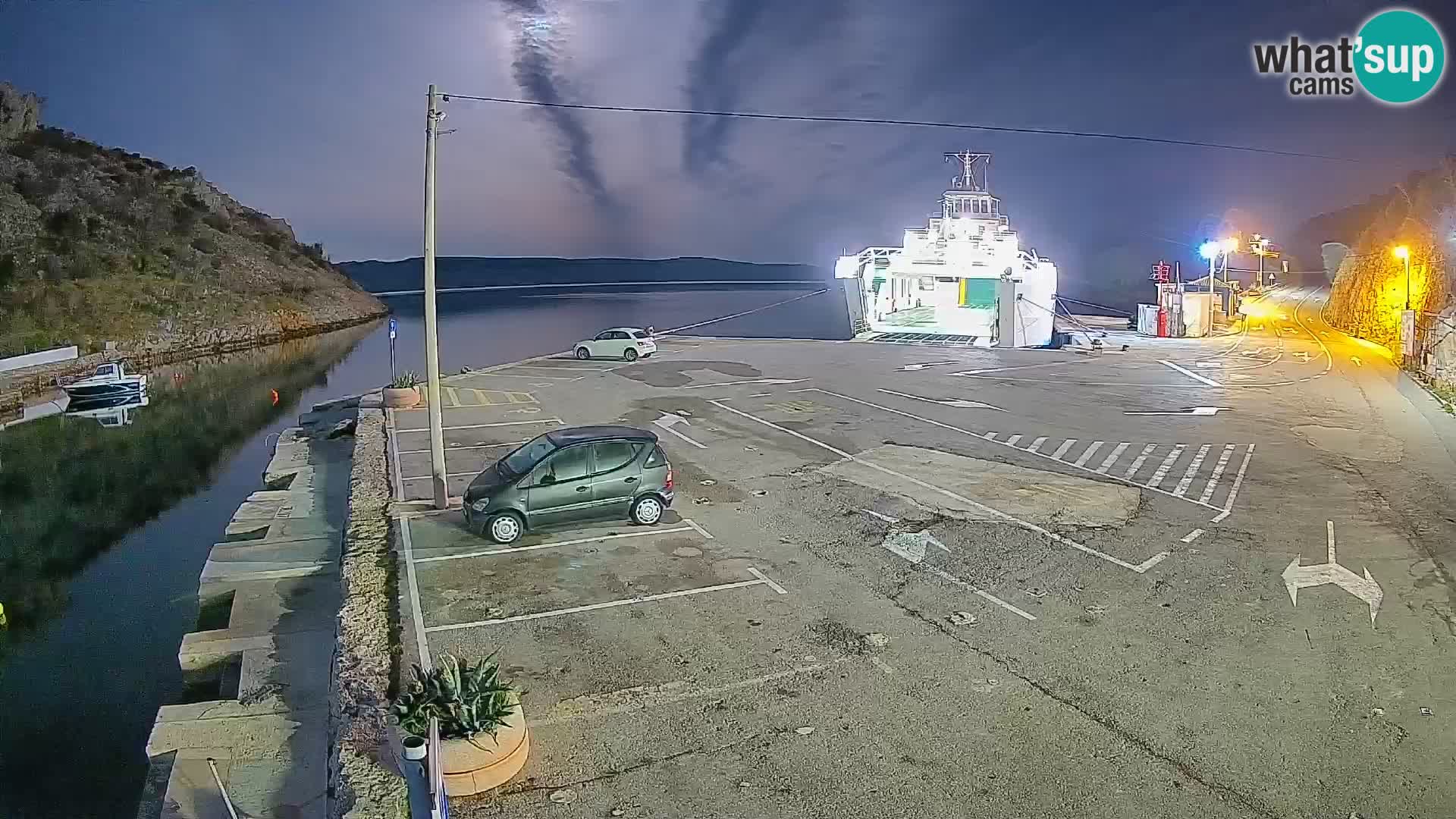 Webcam Prizna ferry port to Pag island