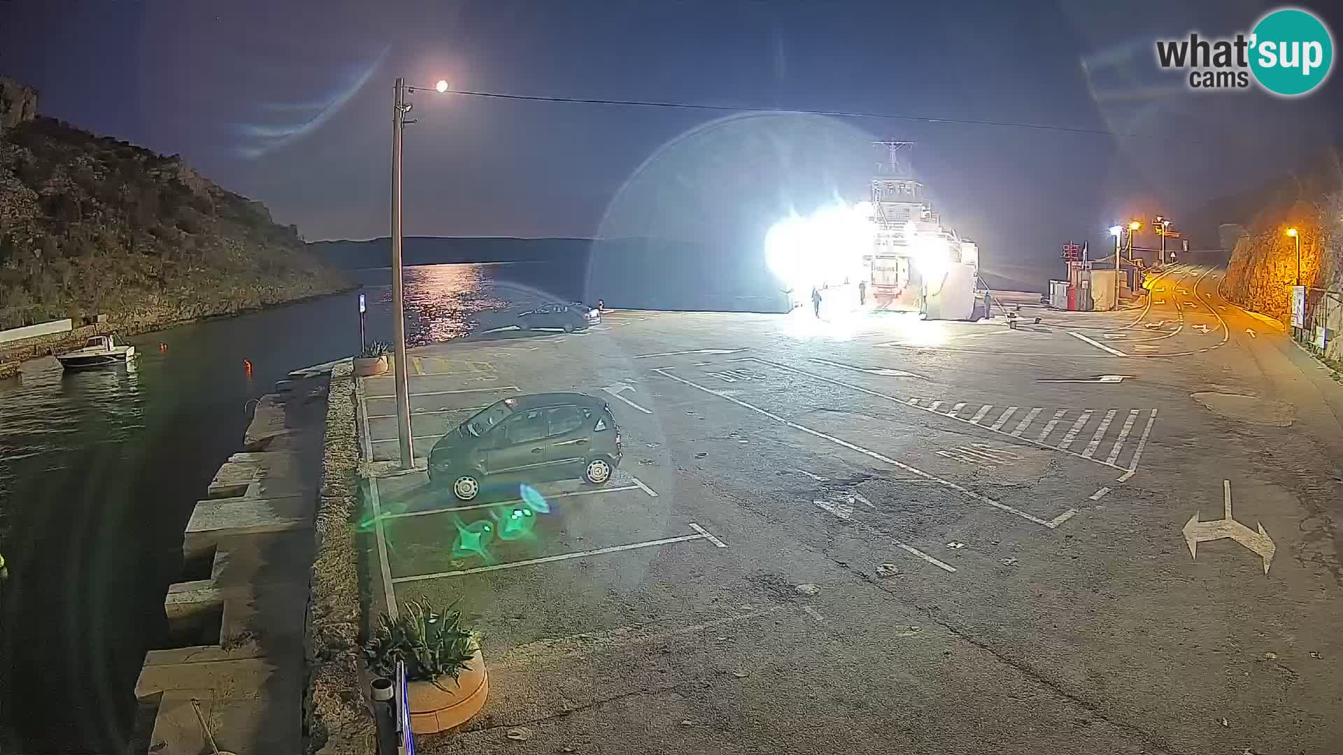 Webcam port de ferry de Prizna – vers l’île de Pag