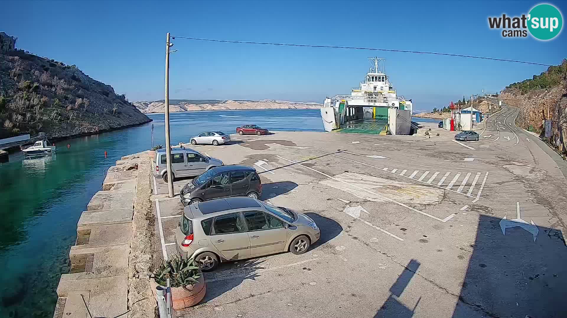 Webcam port de ferry de Prizna – vers l’île de Pag