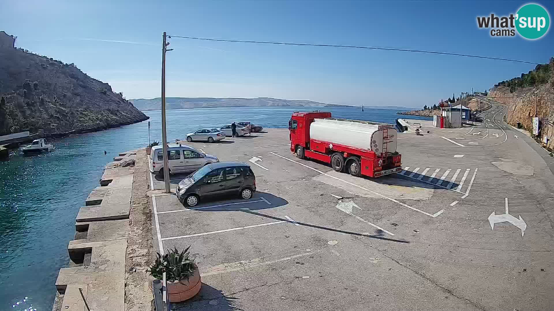 Webcam Prizna ferry port to Pag island