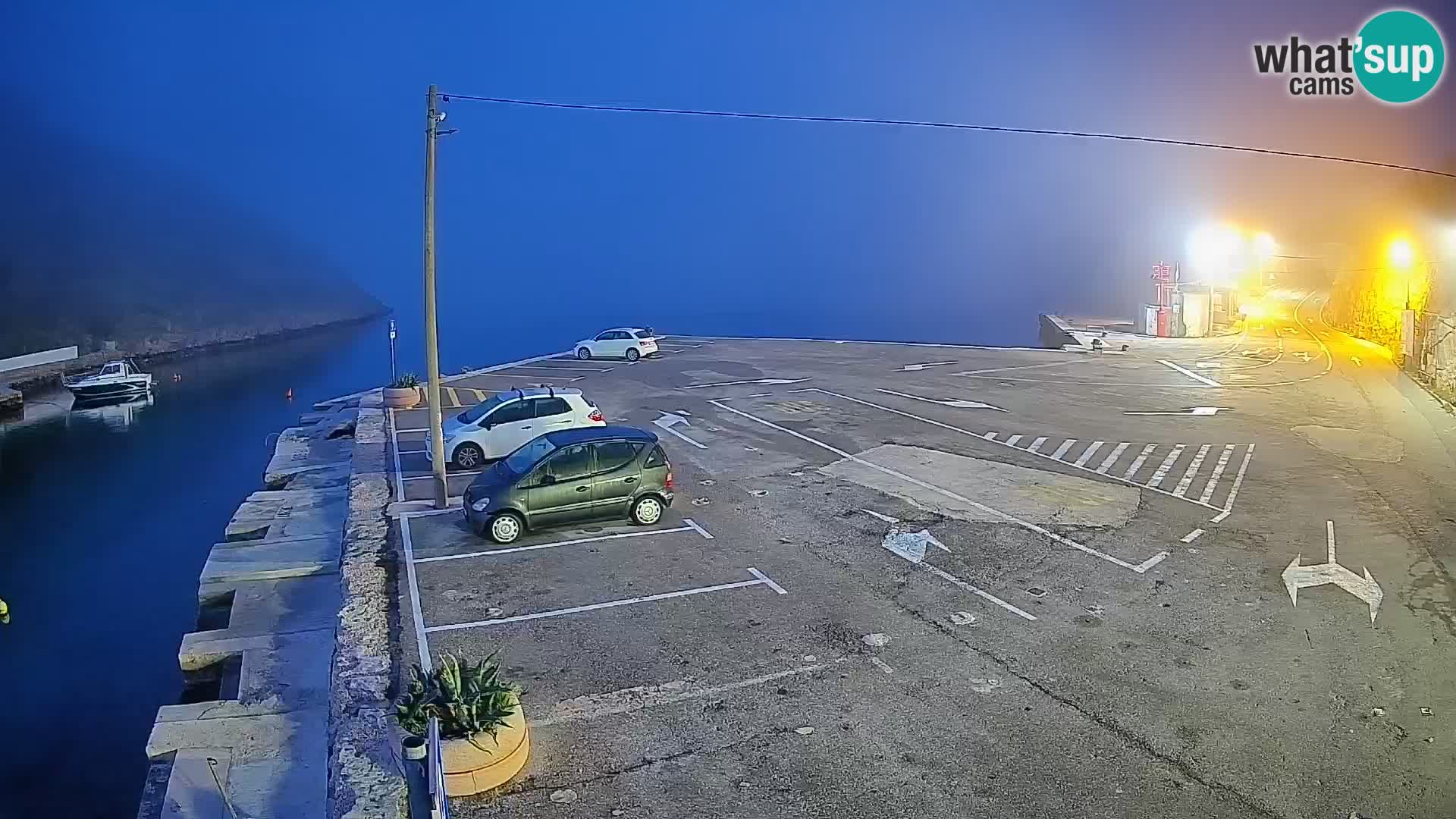 Webcam Prizna ferry port to Pag island