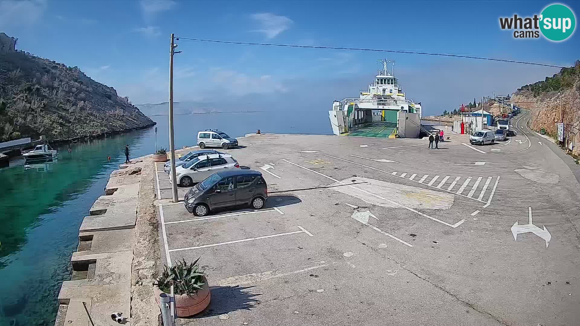 Web kamera trajektna luka Prizna – prema otoku Pag