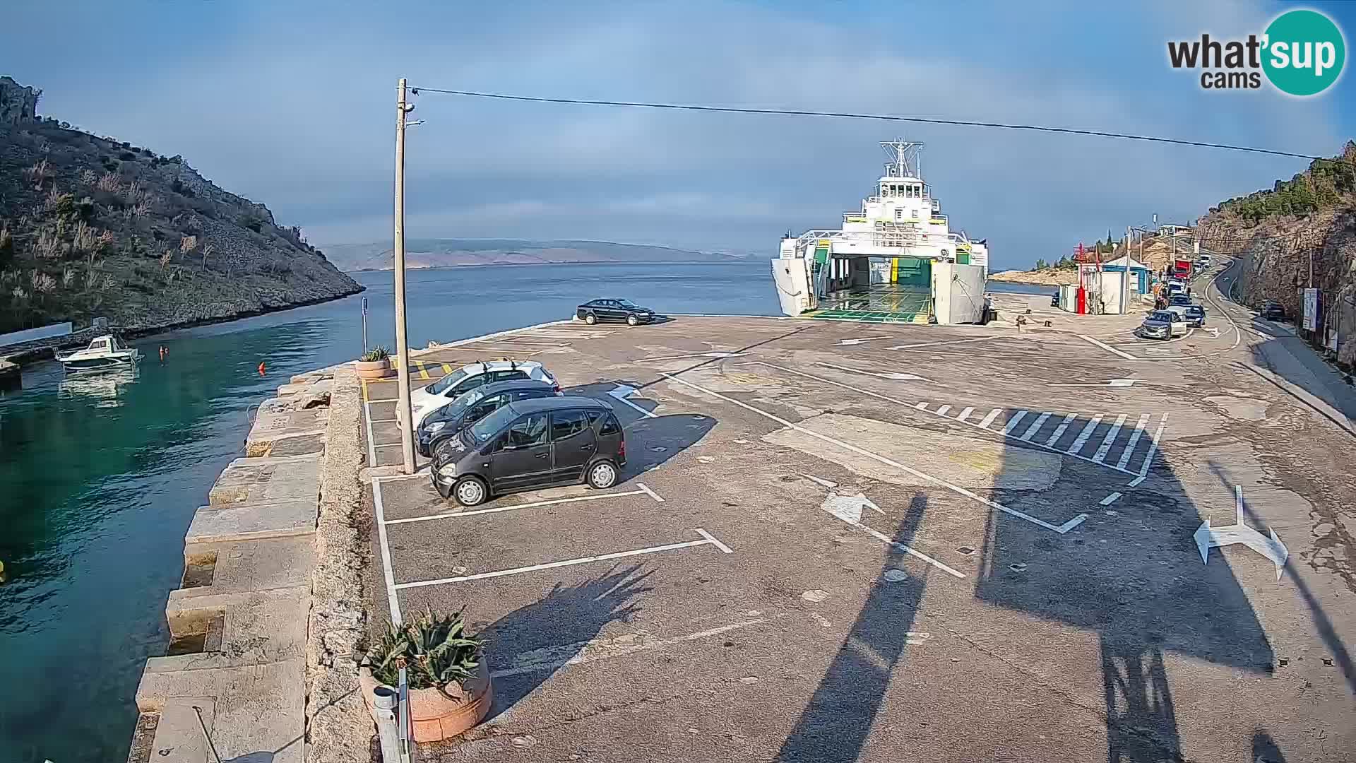 Webcam Prizna ferry port to Pag island