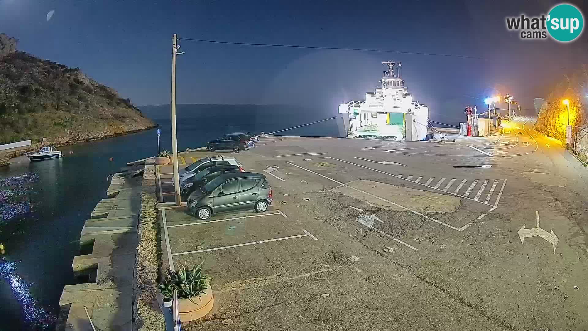 Webcam Prizna ferry port to Pag island