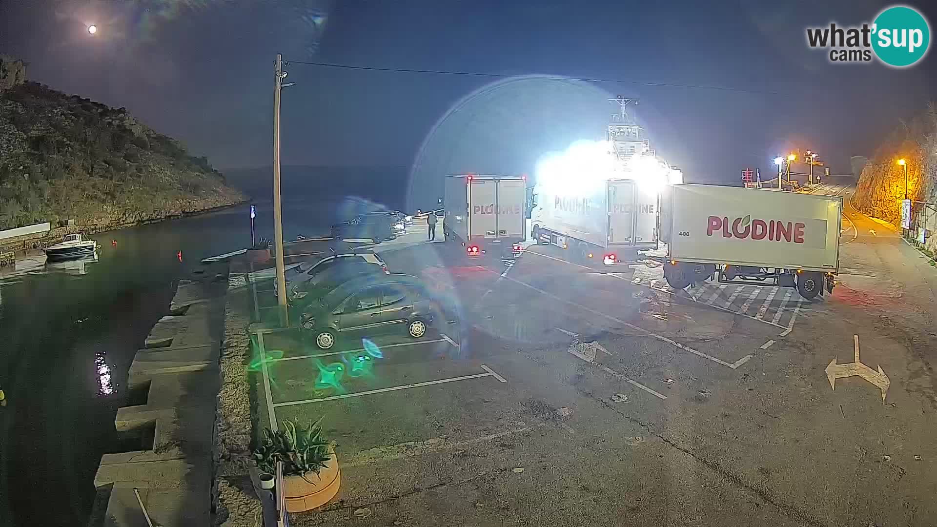 Webcam del puerto de ferris de Prizna – hacia la isla de Pag