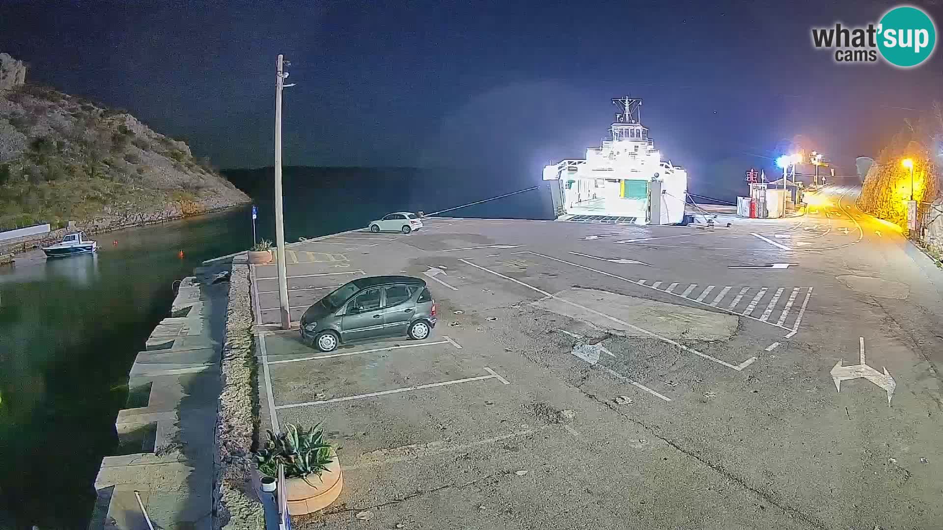 Webcam Prizna ferry port to Pag island