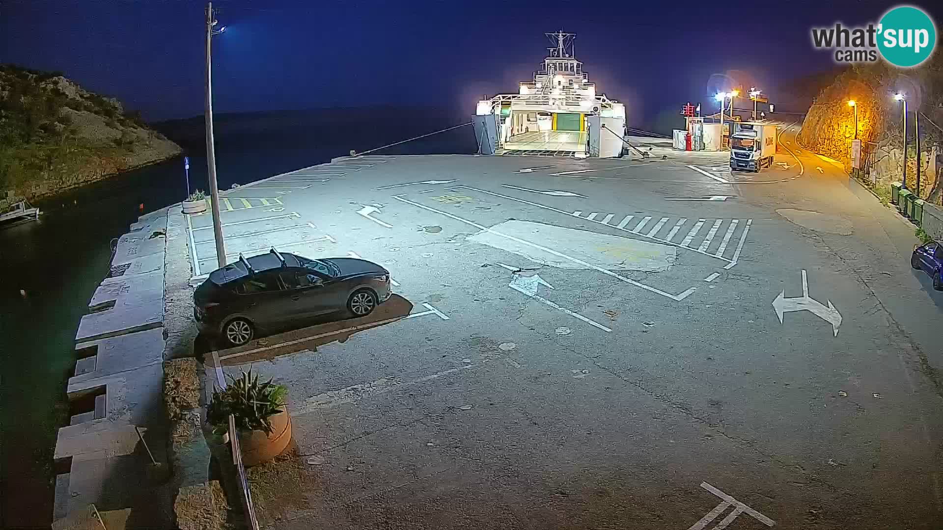Webcam Prizna ferry port to Pag island
