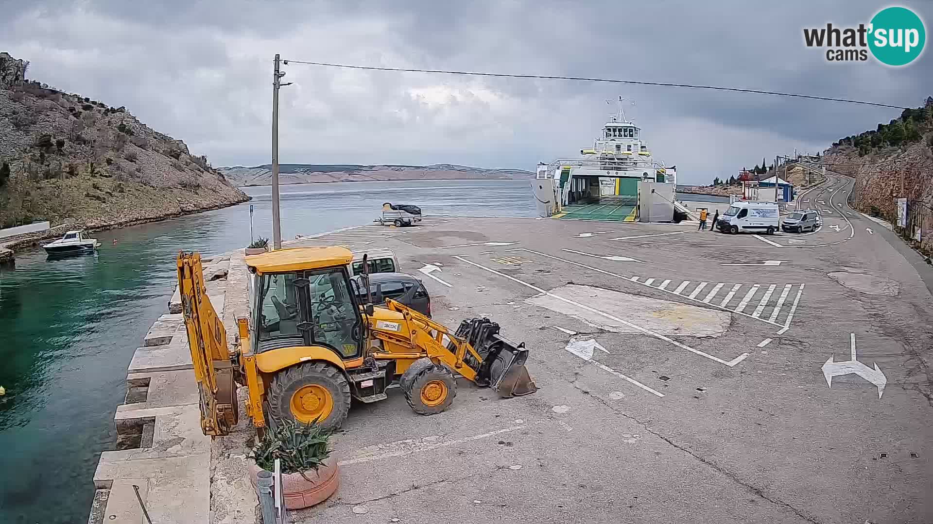 Webcam Fährhafen Prizna – zur Insel Pag