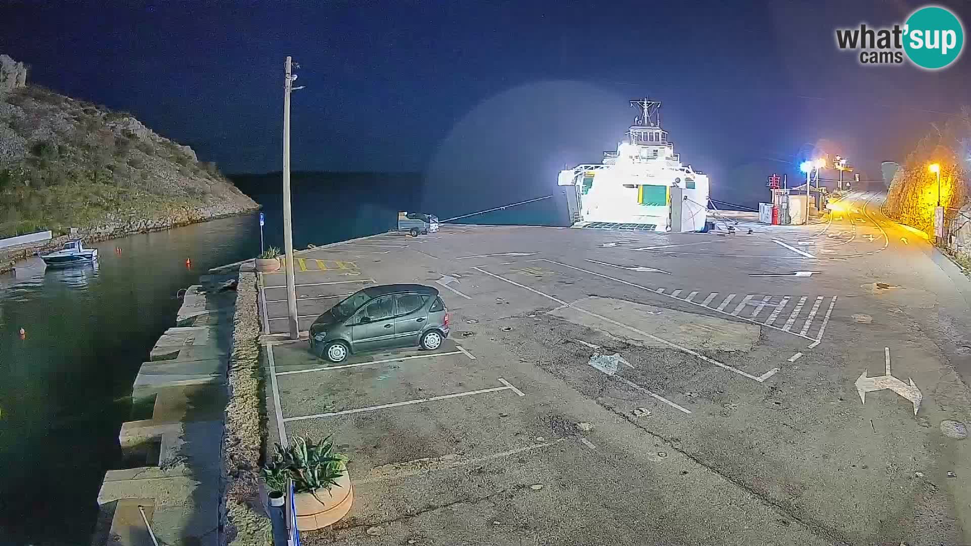 Webcam Prizna ferry port to Pag island