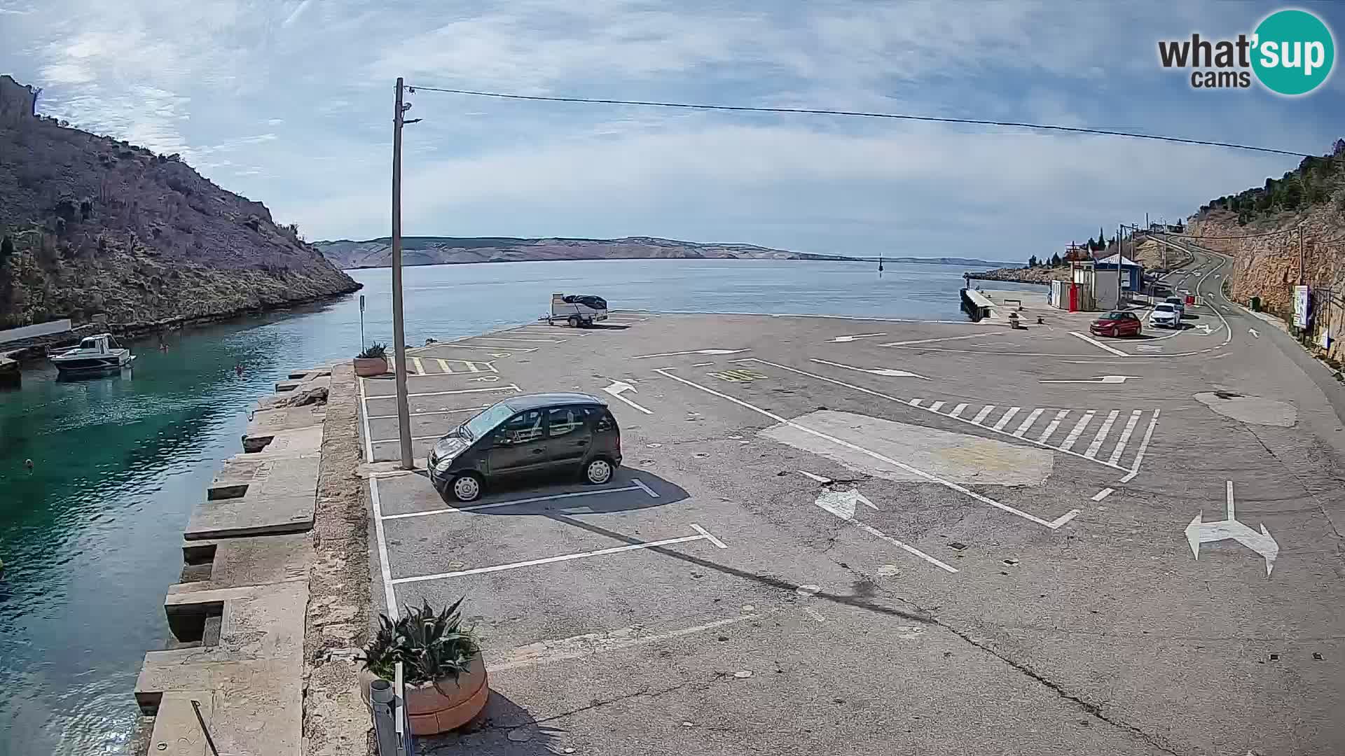Webcam Prizna ferry port to Pag island