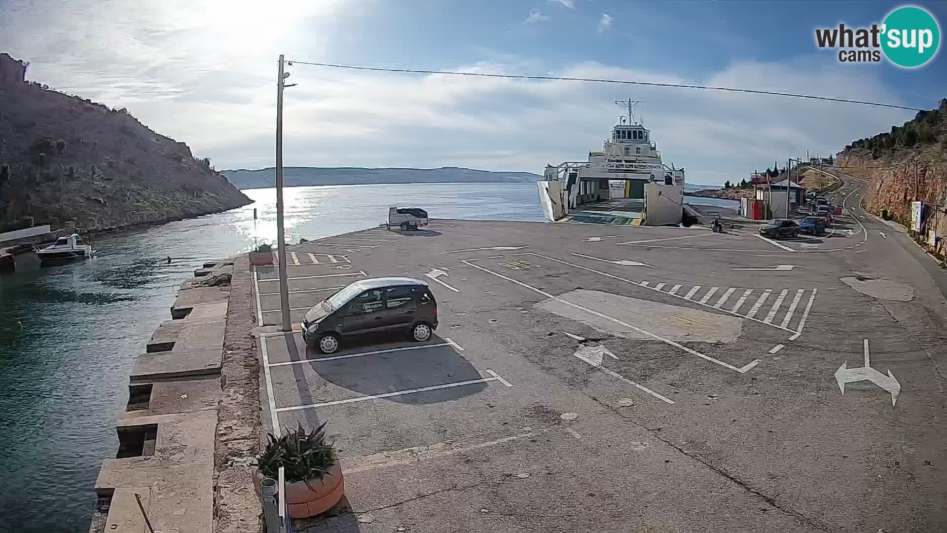 Webcam Prizna ferry port to Pag island