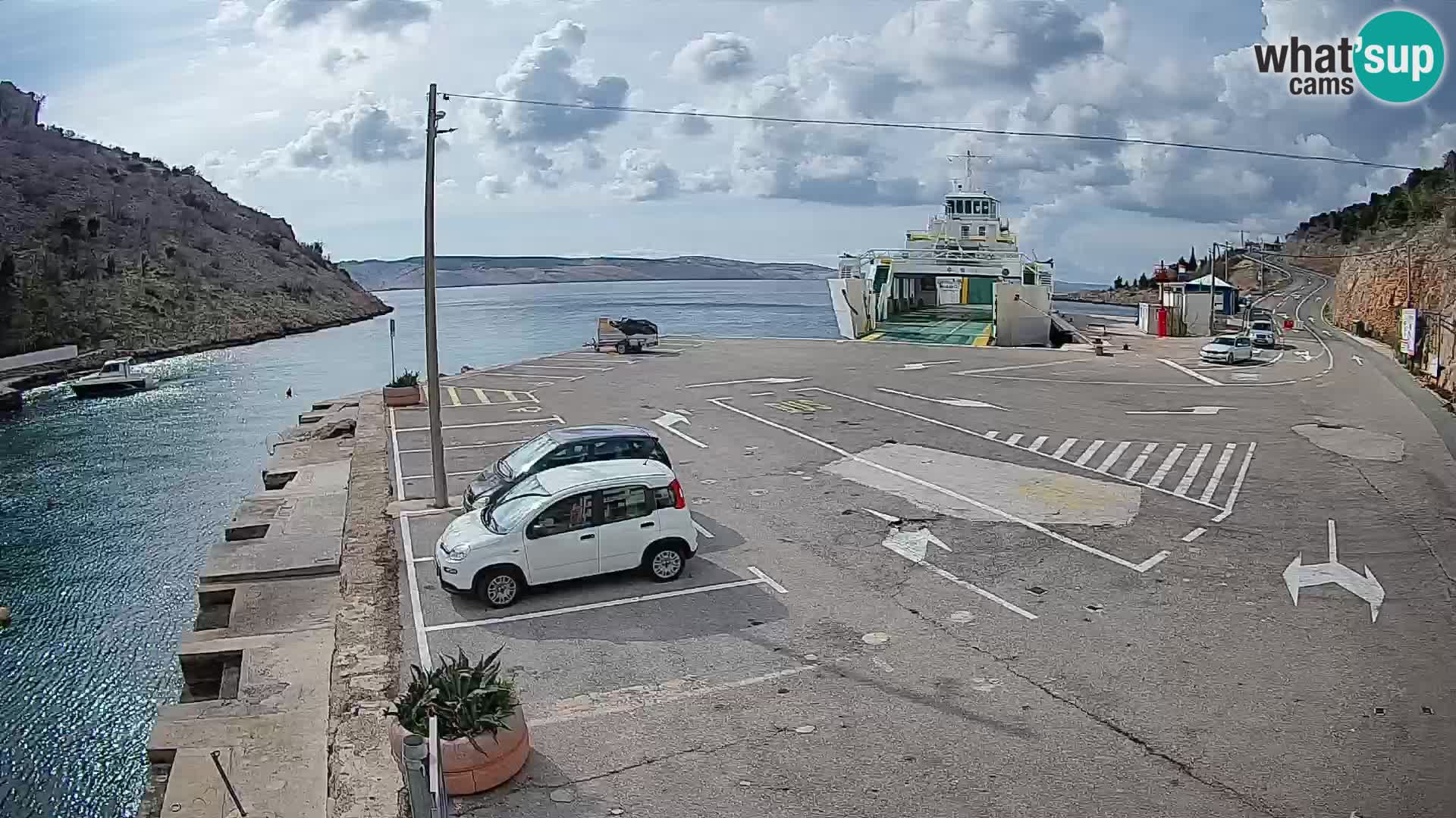 Webcam Prizna ferry port to Pag island