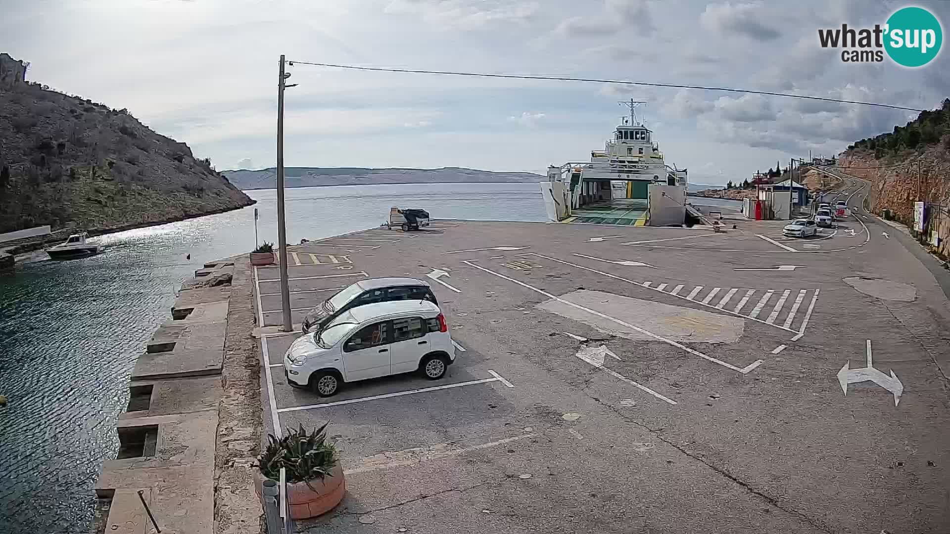 Webcam Prizna ferry port to Pag island