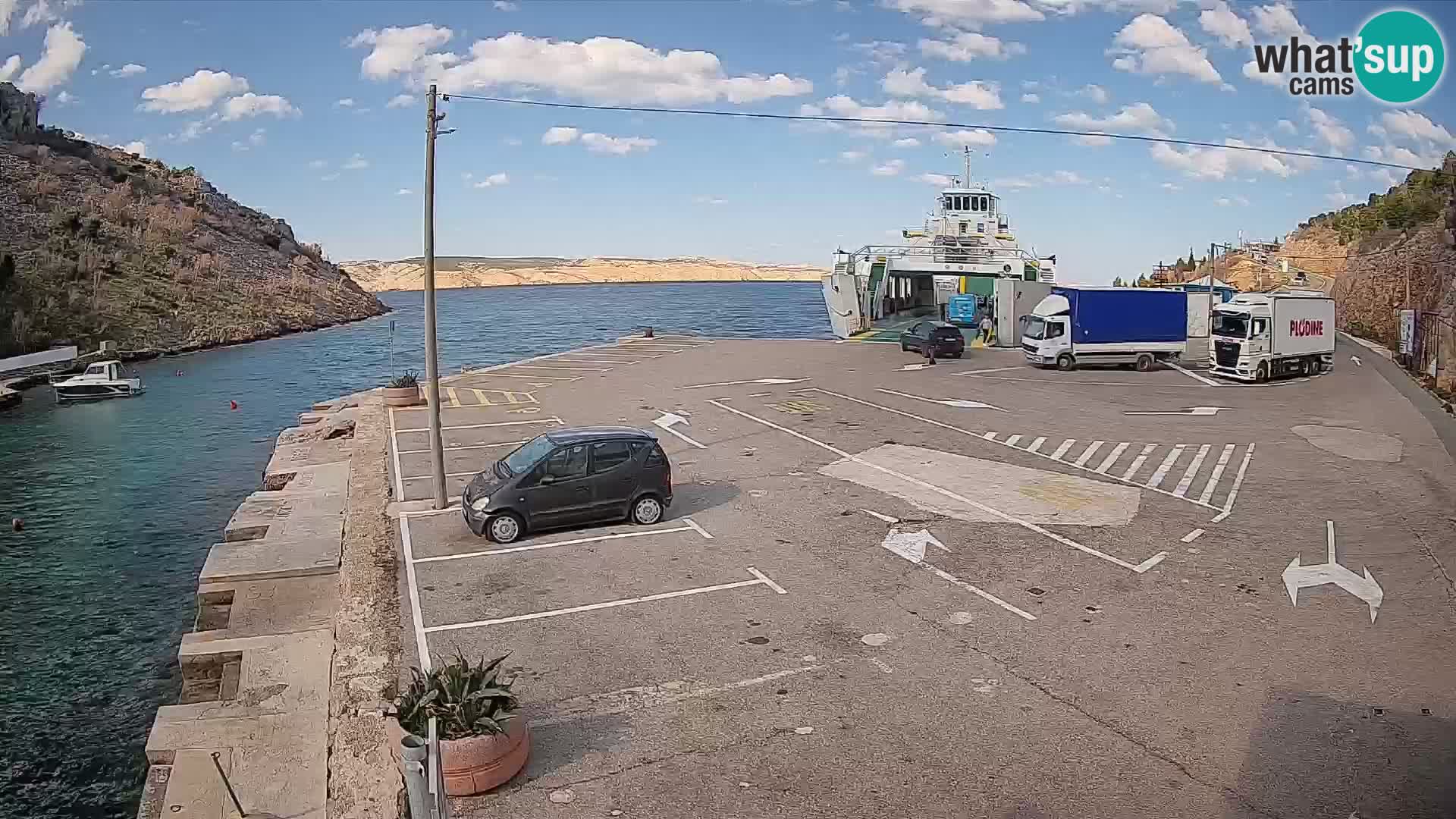 Webcam Prizna ferry port to Pag island