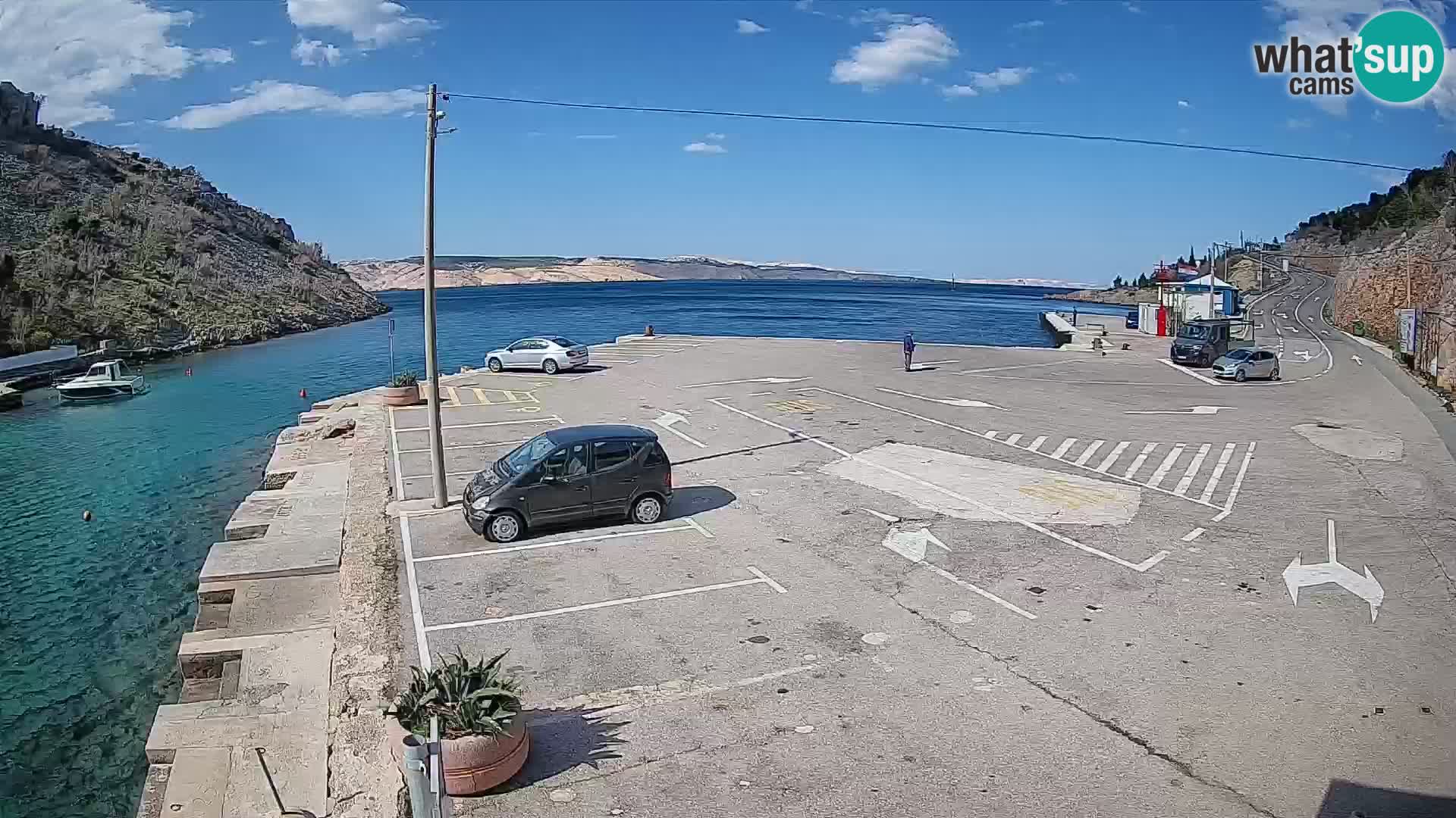 Webcam Prizna ferry port to Pag island