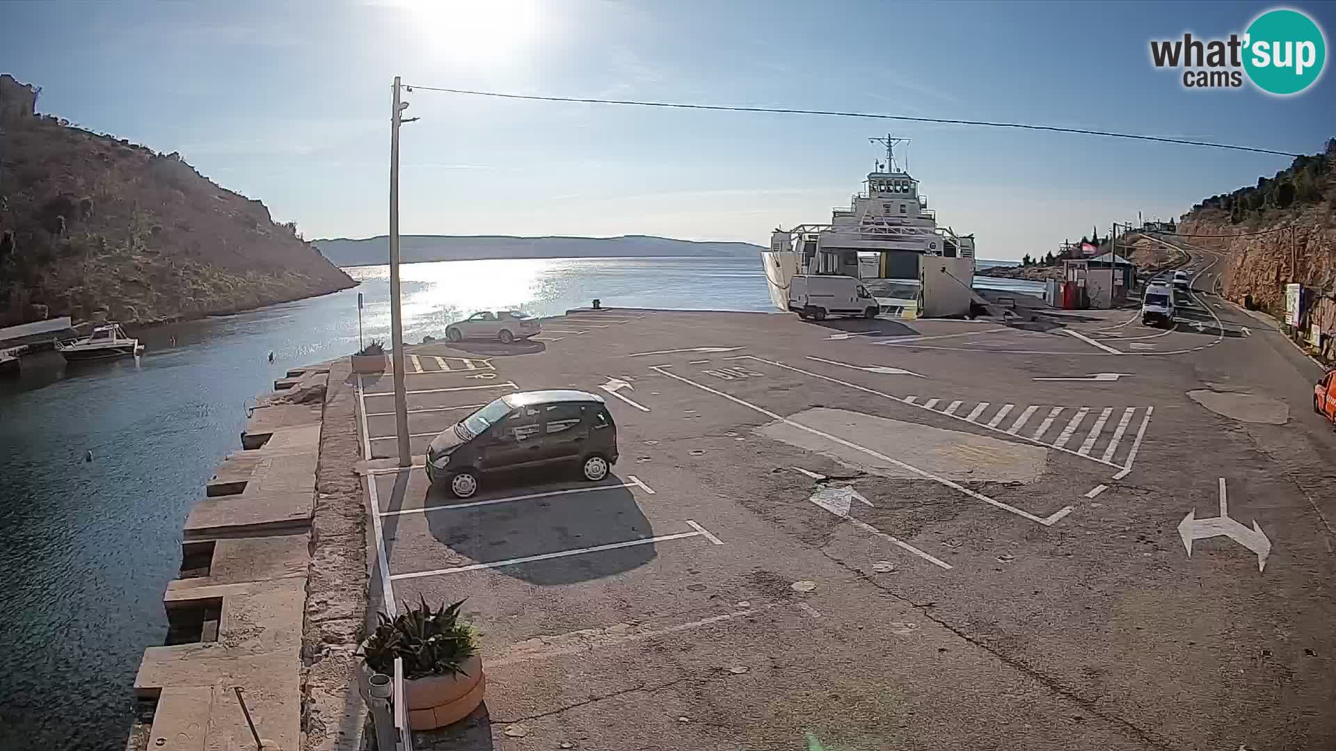 Webcam port de ferry de Prizna – vers l’île de Pag