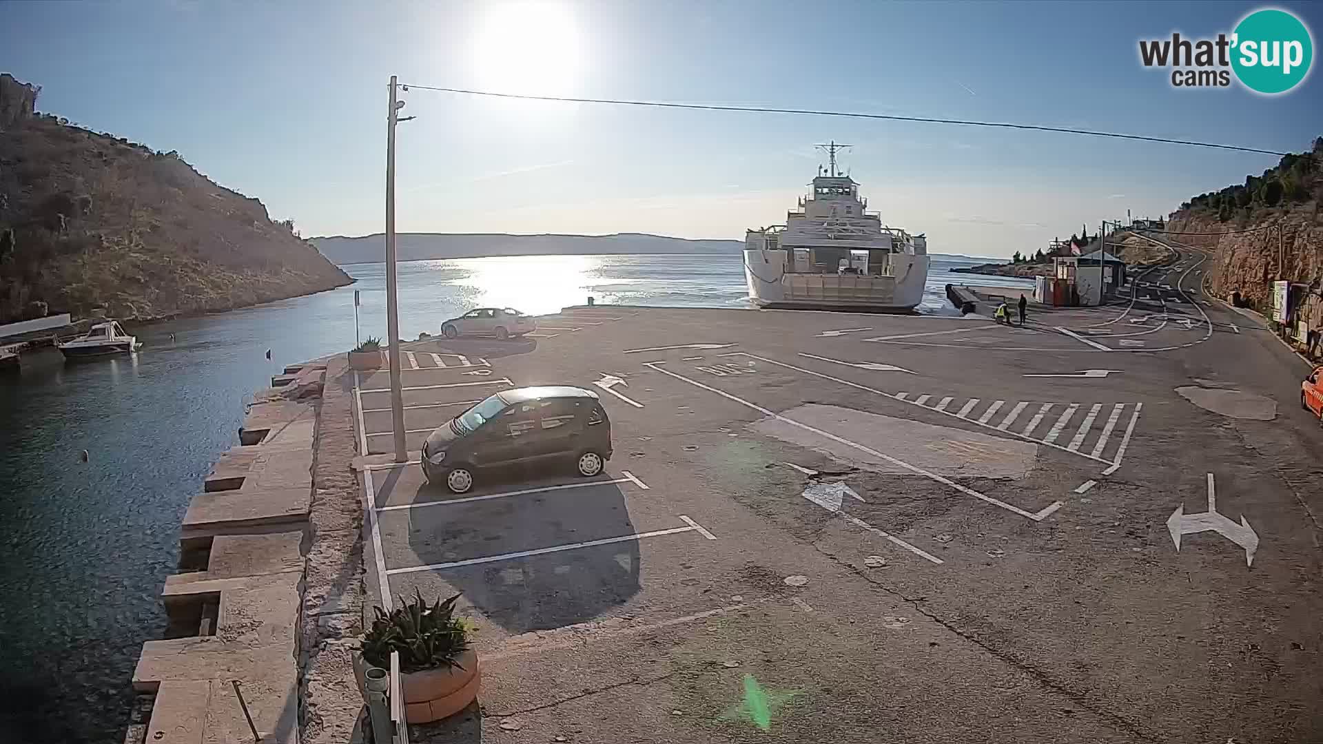 Webcam Fährhafen Prizna – zur Insel Pag