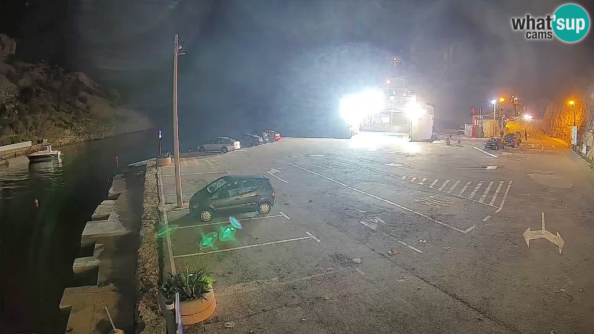 Webcam Prizna ferry port to Pag island