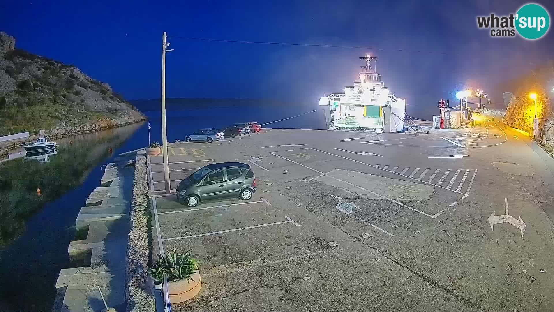 Webcam Prizna ferry port to Pag island