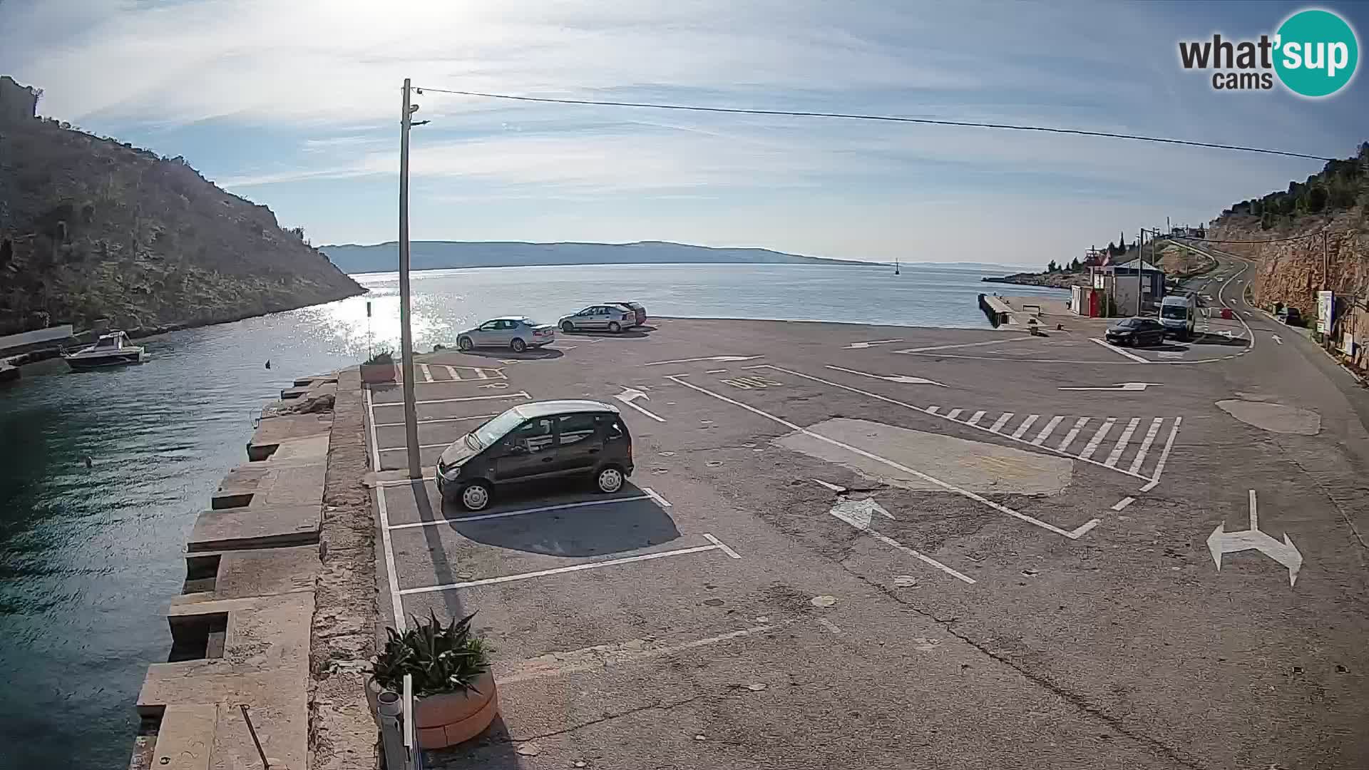 Webcam Prizna ferry port to Pag island