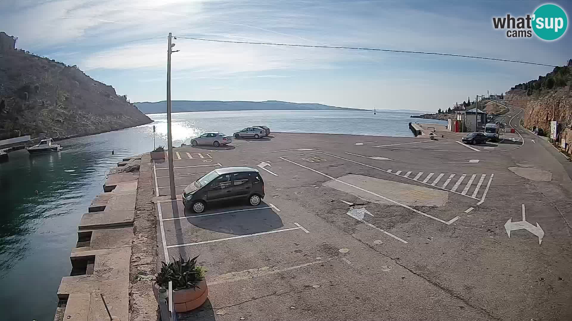 Webcam Prizna ferry port to Pag island