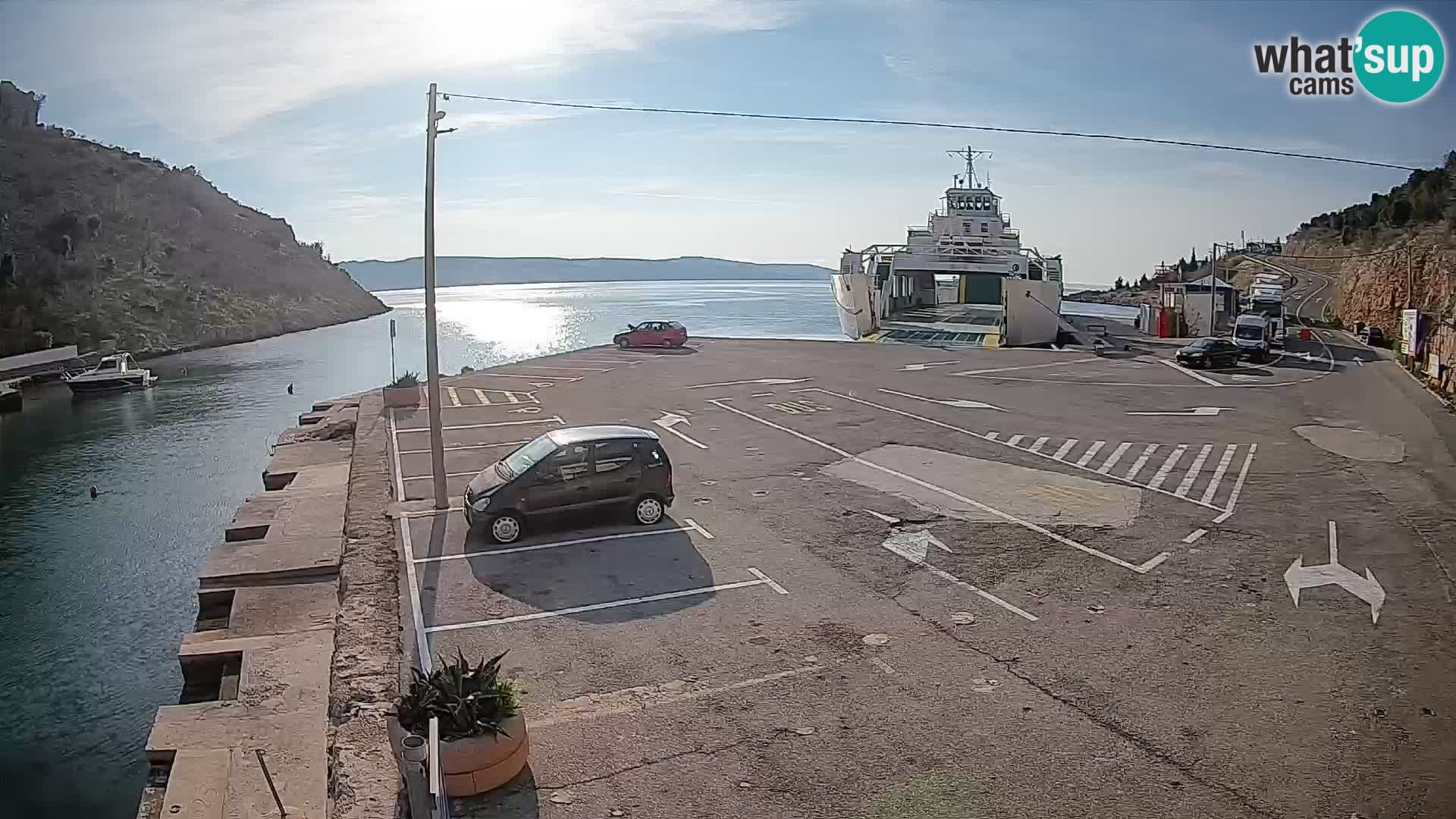Webcam Prizna ferry port to Pag island