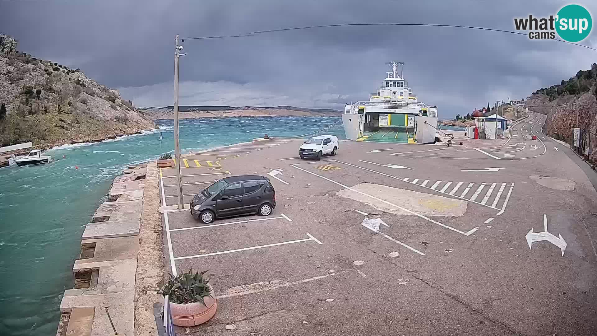 Webcam Prizna ferry port to Pag island