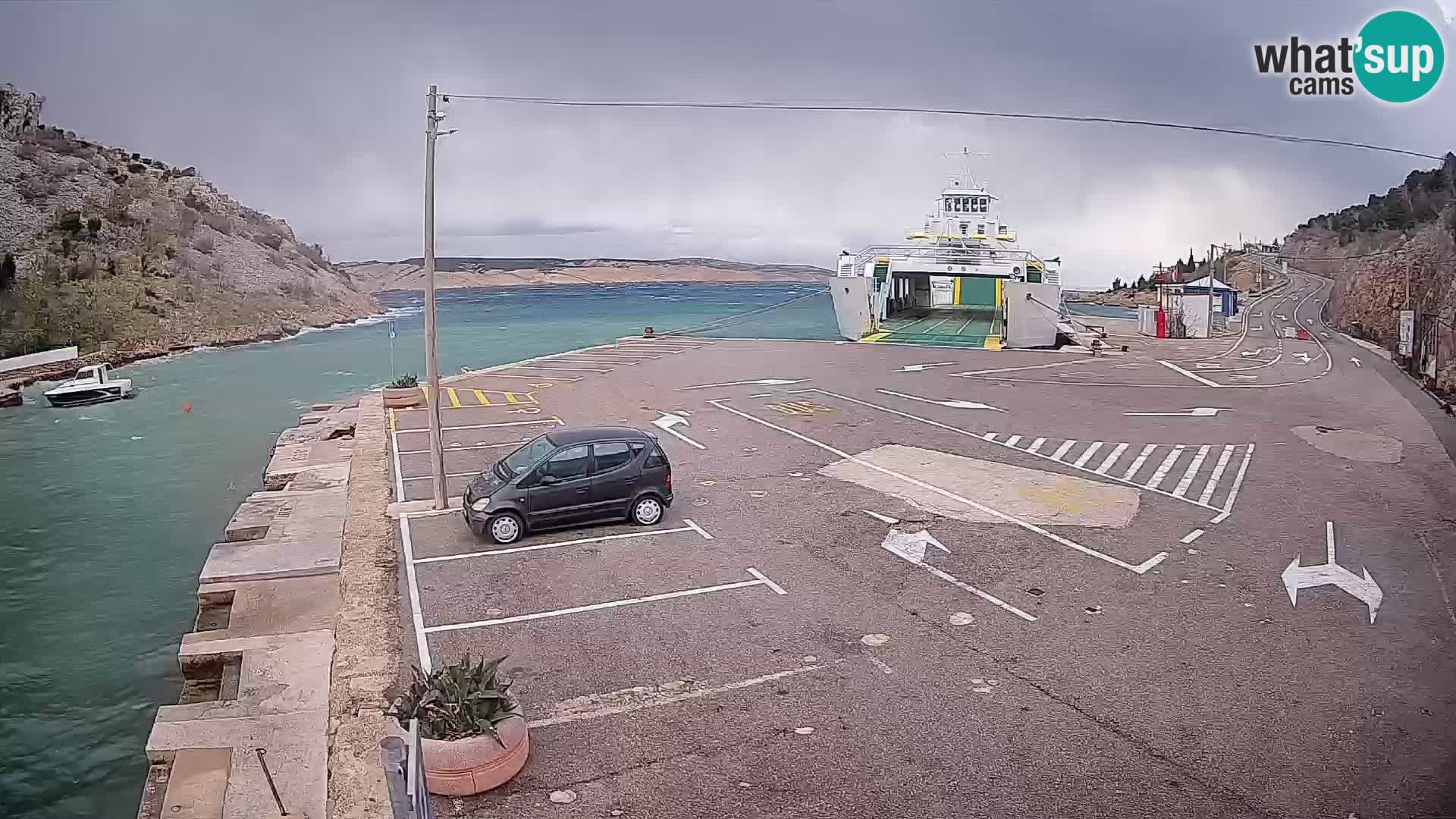 Webcam port de ferry de Prizna – vers l’île de Pag