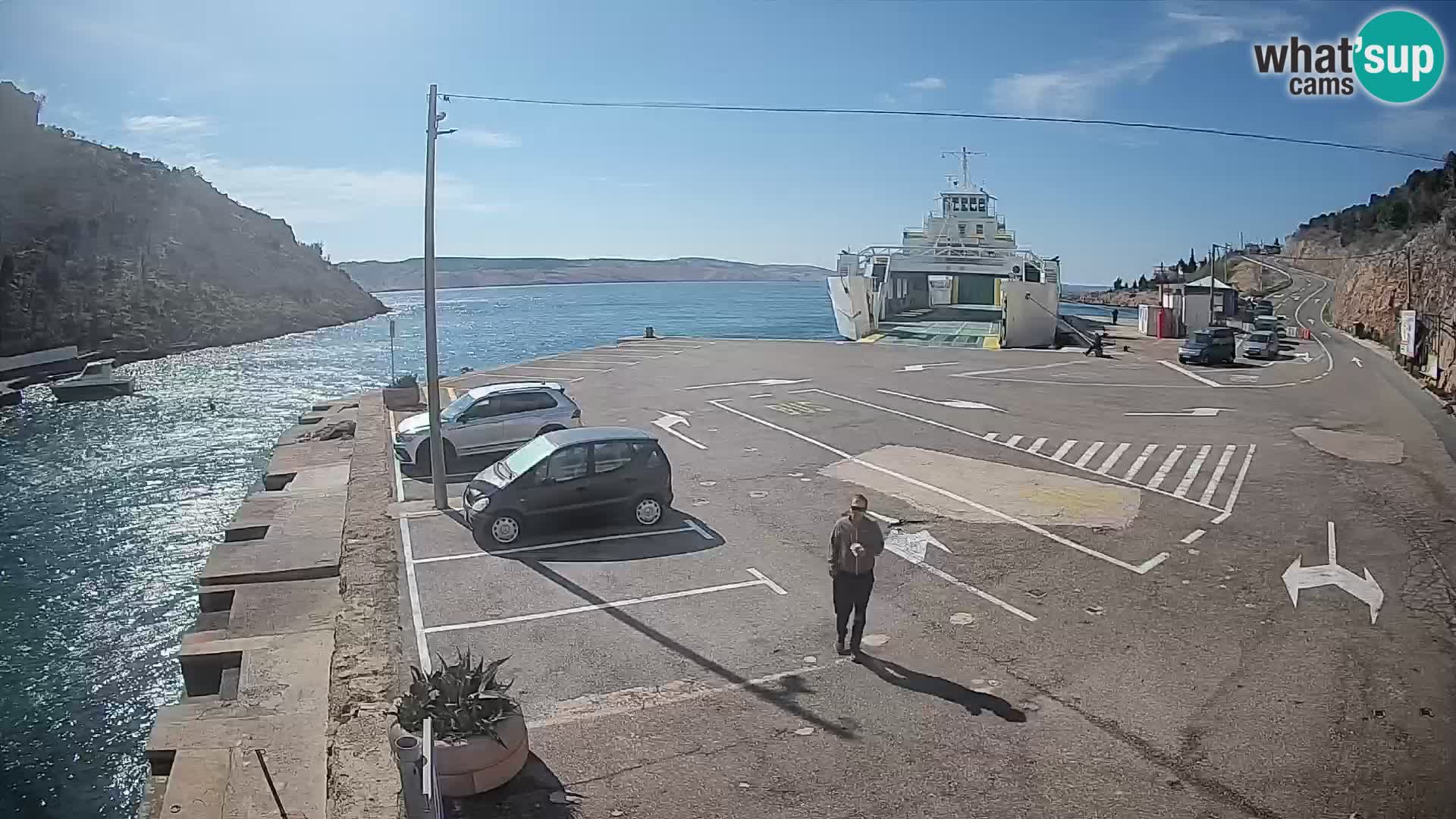 Webcam Prizna ferry port to Pag island