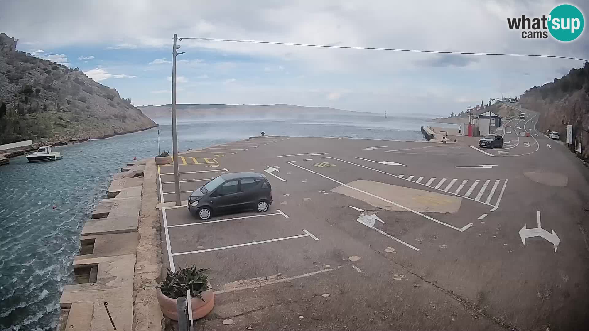 Webcam Prizna ferry port to Pag island
