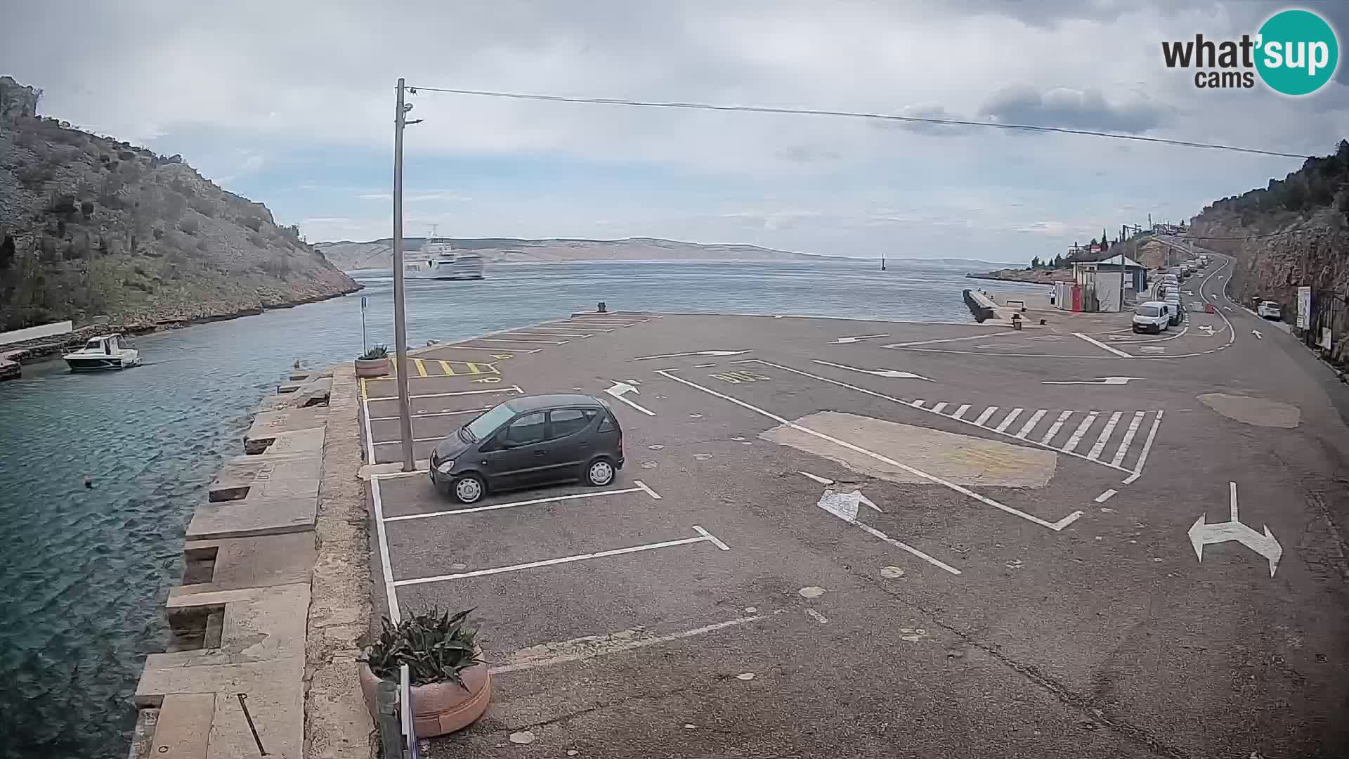 Web kamera trajektna luka Prizna – prema otoku Pag