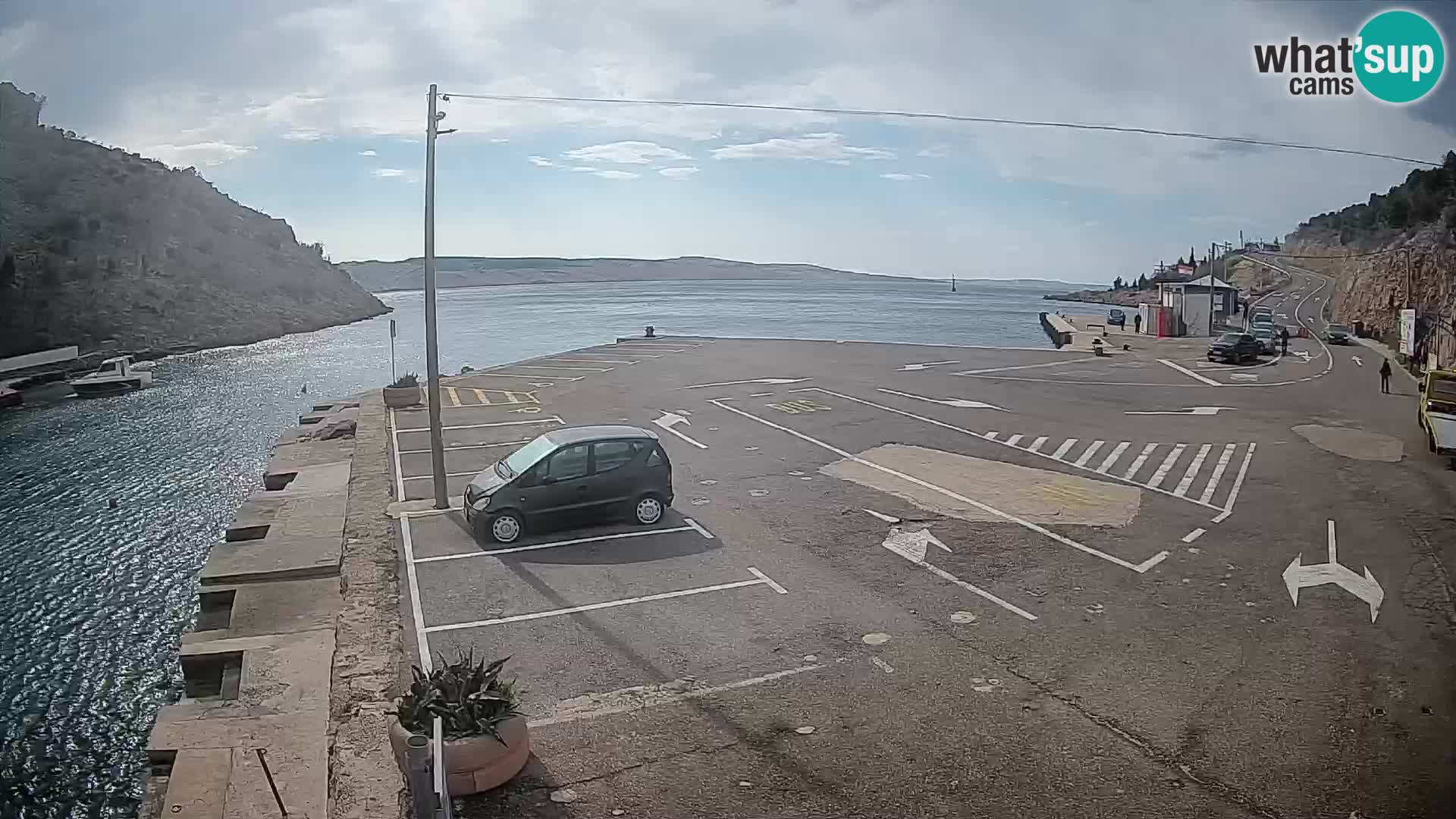 Webcam port de ferry de Prizna – vers l’île de Pag