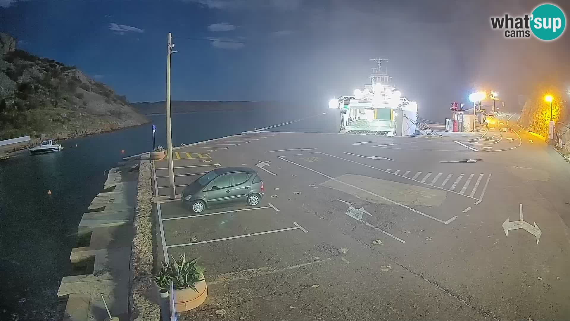 Webcam Prizna ferry port to Pag island