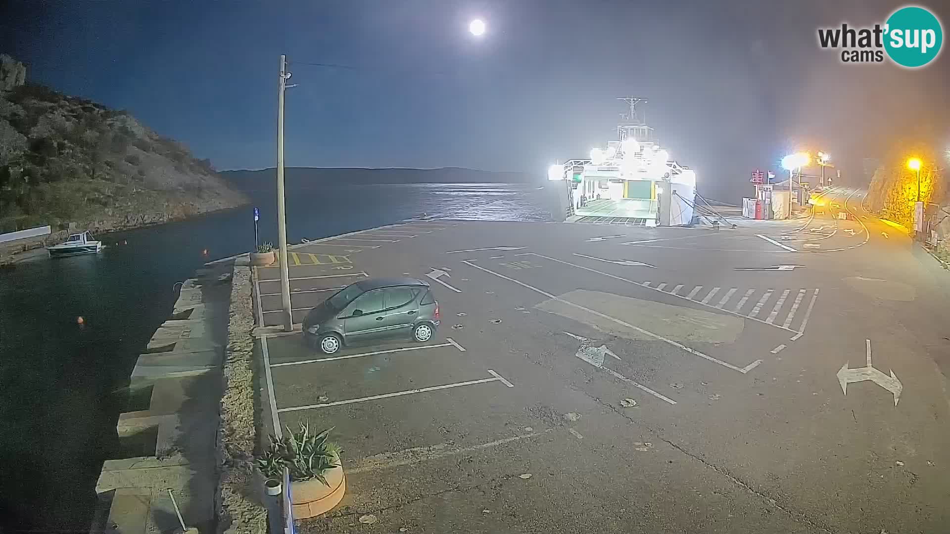 Webcam Prizna ferry port to Pag island