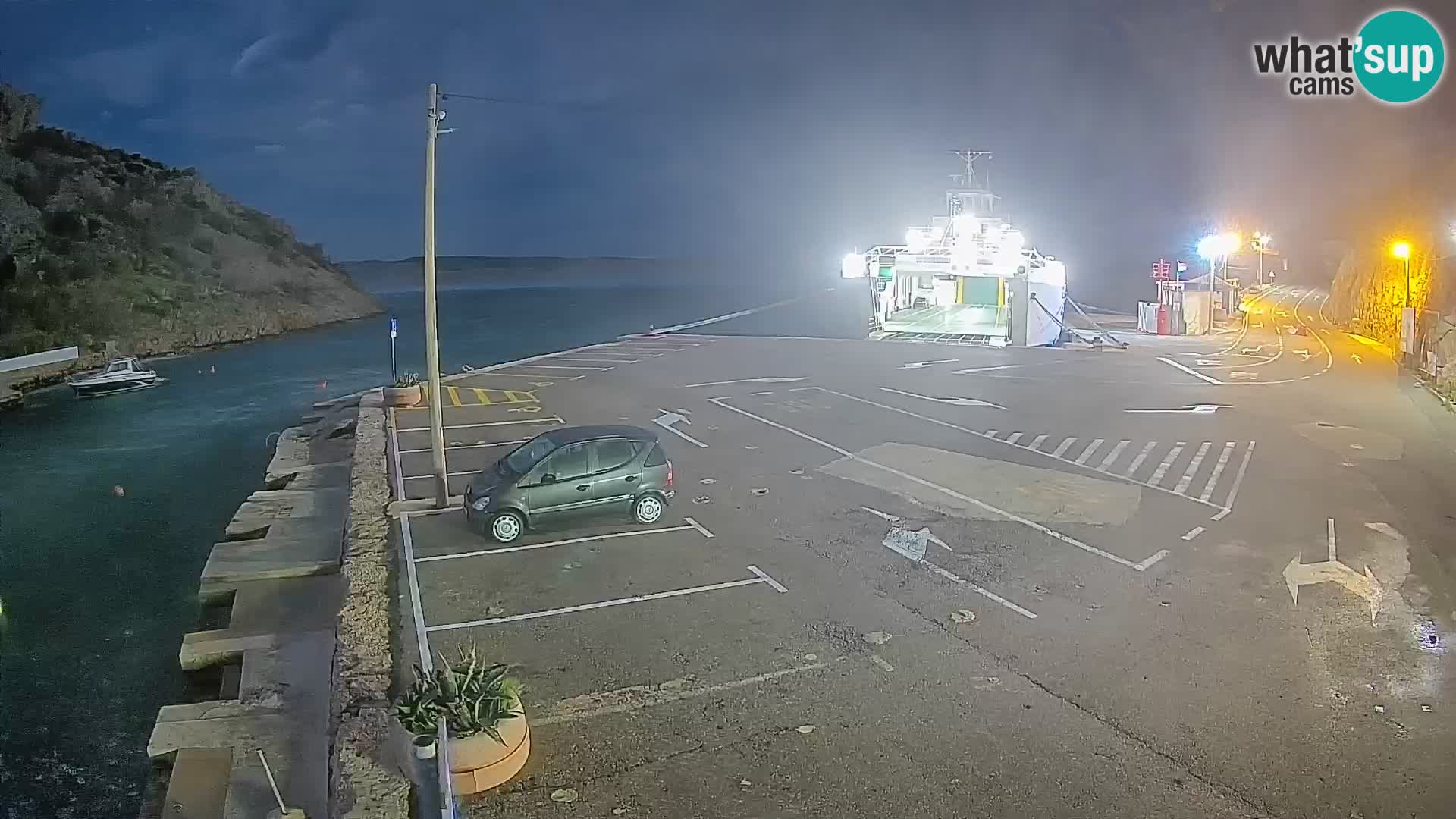 Webcam Prizna ferry port to Pag island