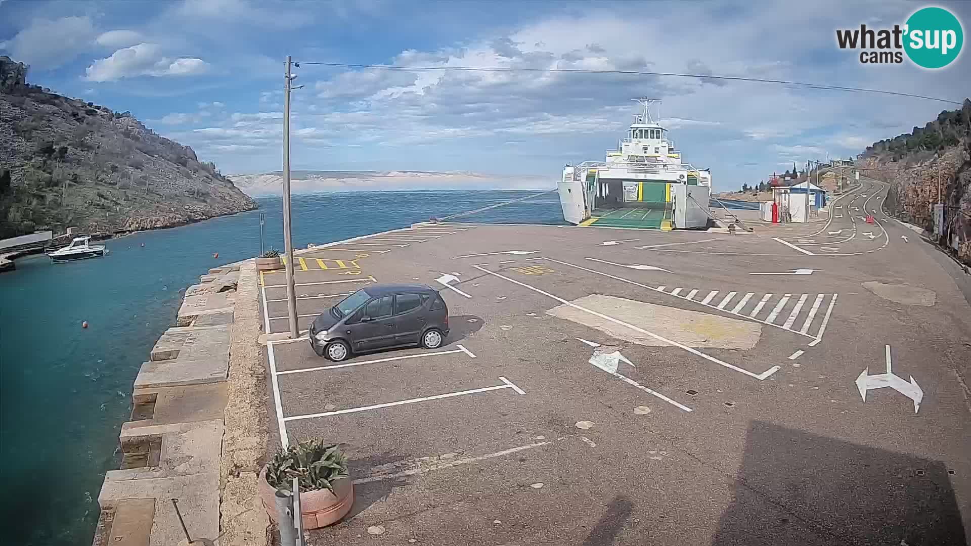 Webcam Prizna ferry port to Pag island