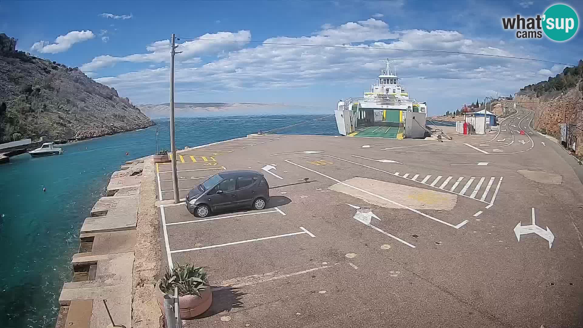 Webcam Prizna ferry port to Pag island