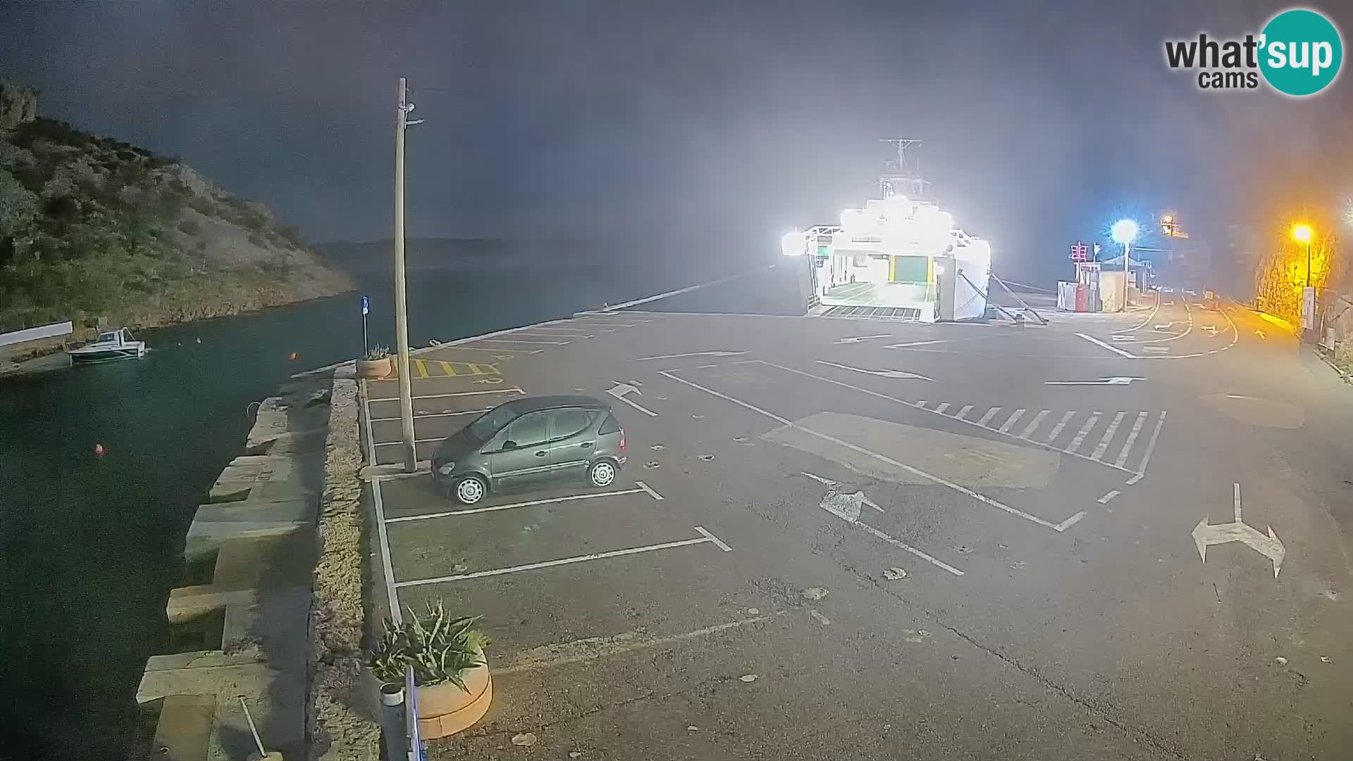 Webcam Prizna ferry port to Pag island