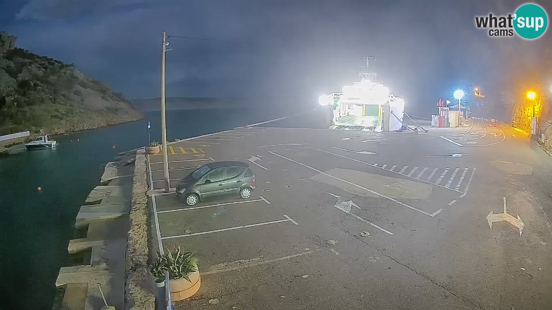 Webcam Prizna ferry port to Pag island