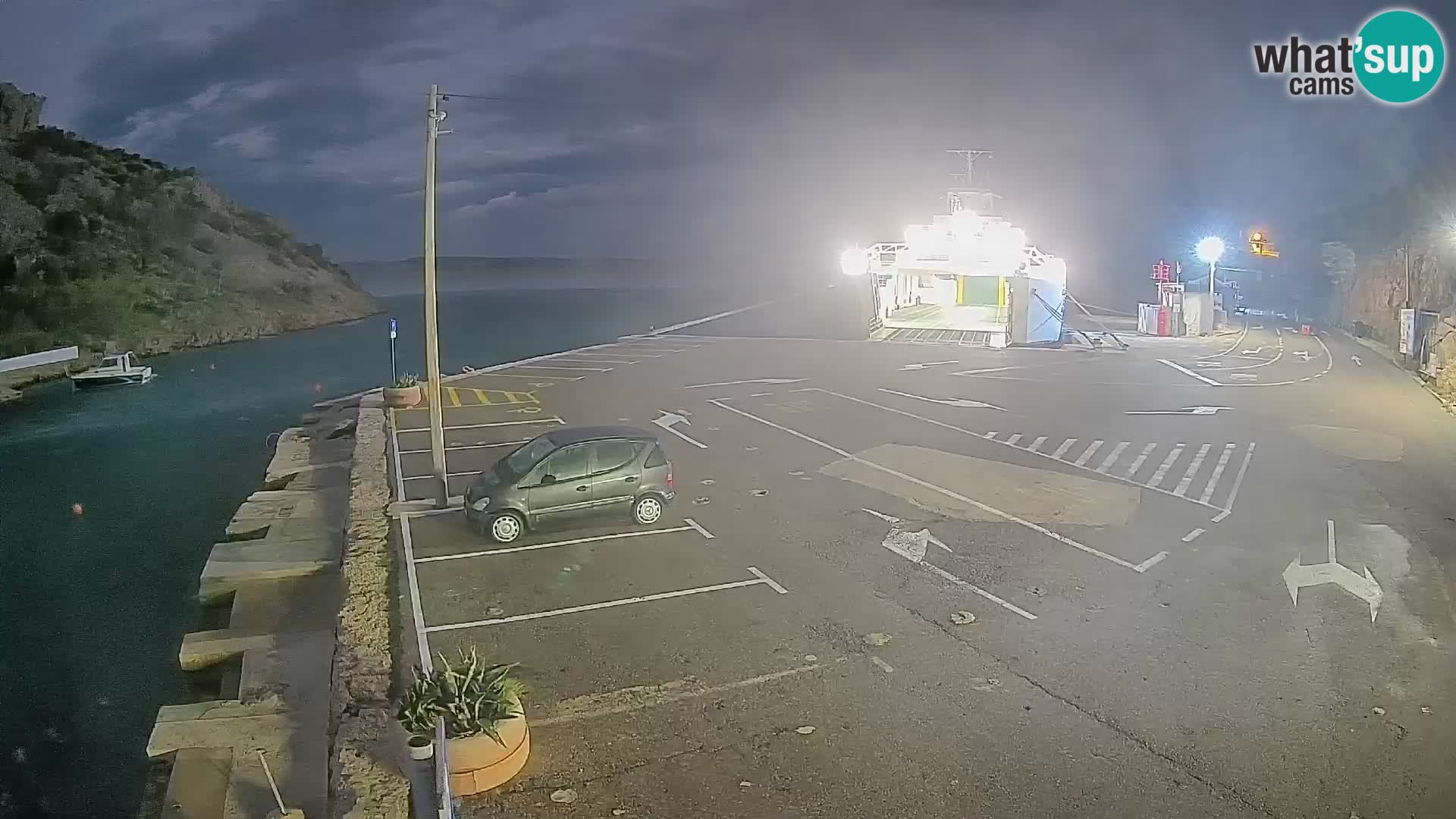 Webcam Prizna ferry port to Pag island