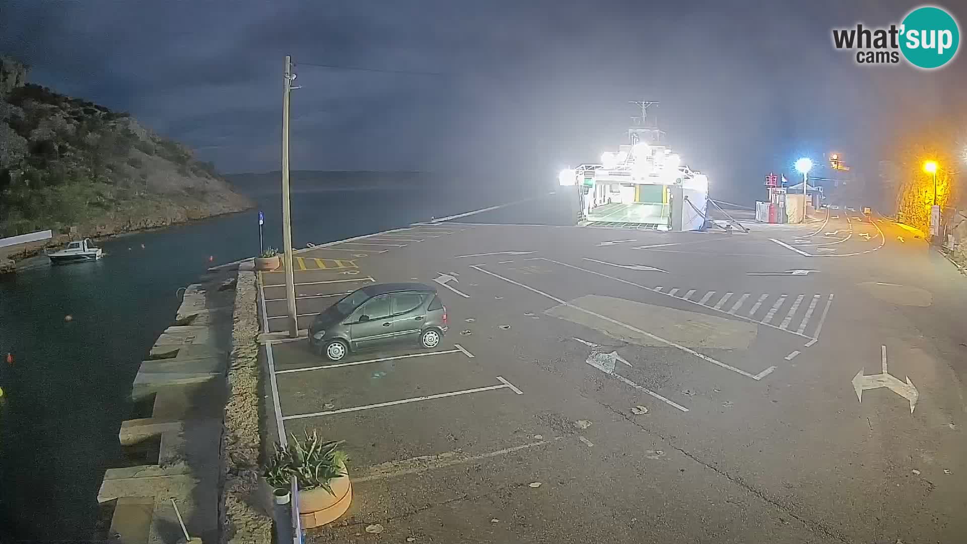 Webcam Prizna ferry port to Pag island