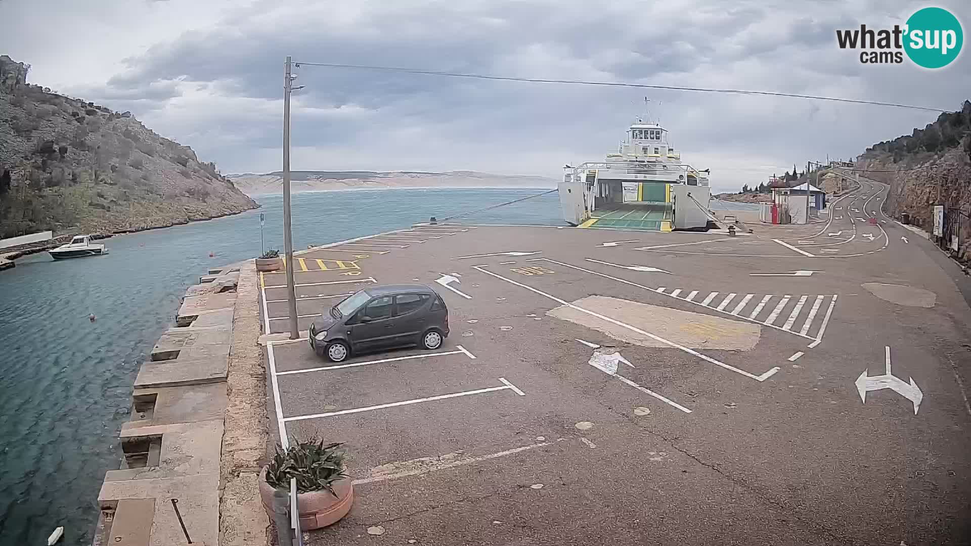 Webcam port de ferry de Prizna – vers l’île de Pag