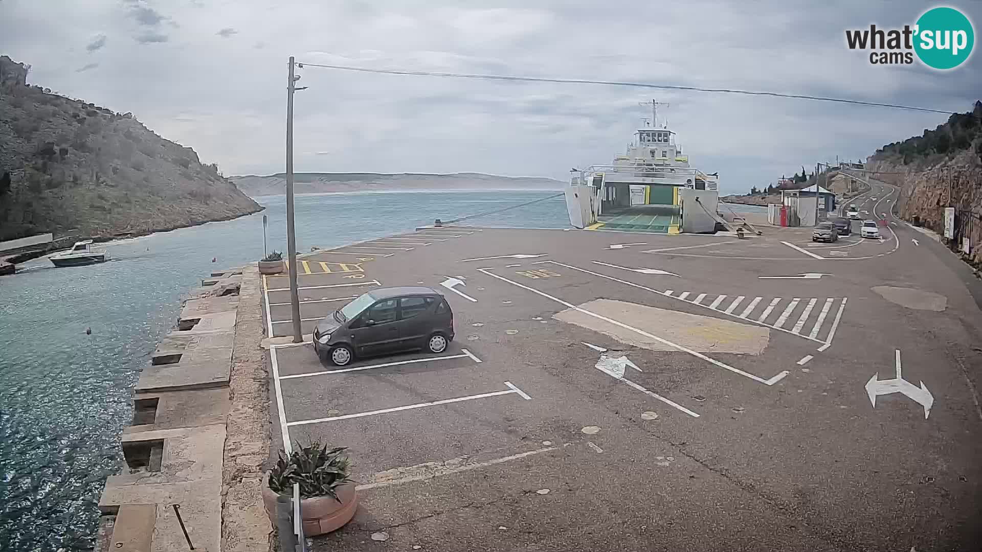 Webcam Prizna ferry port to Pag island