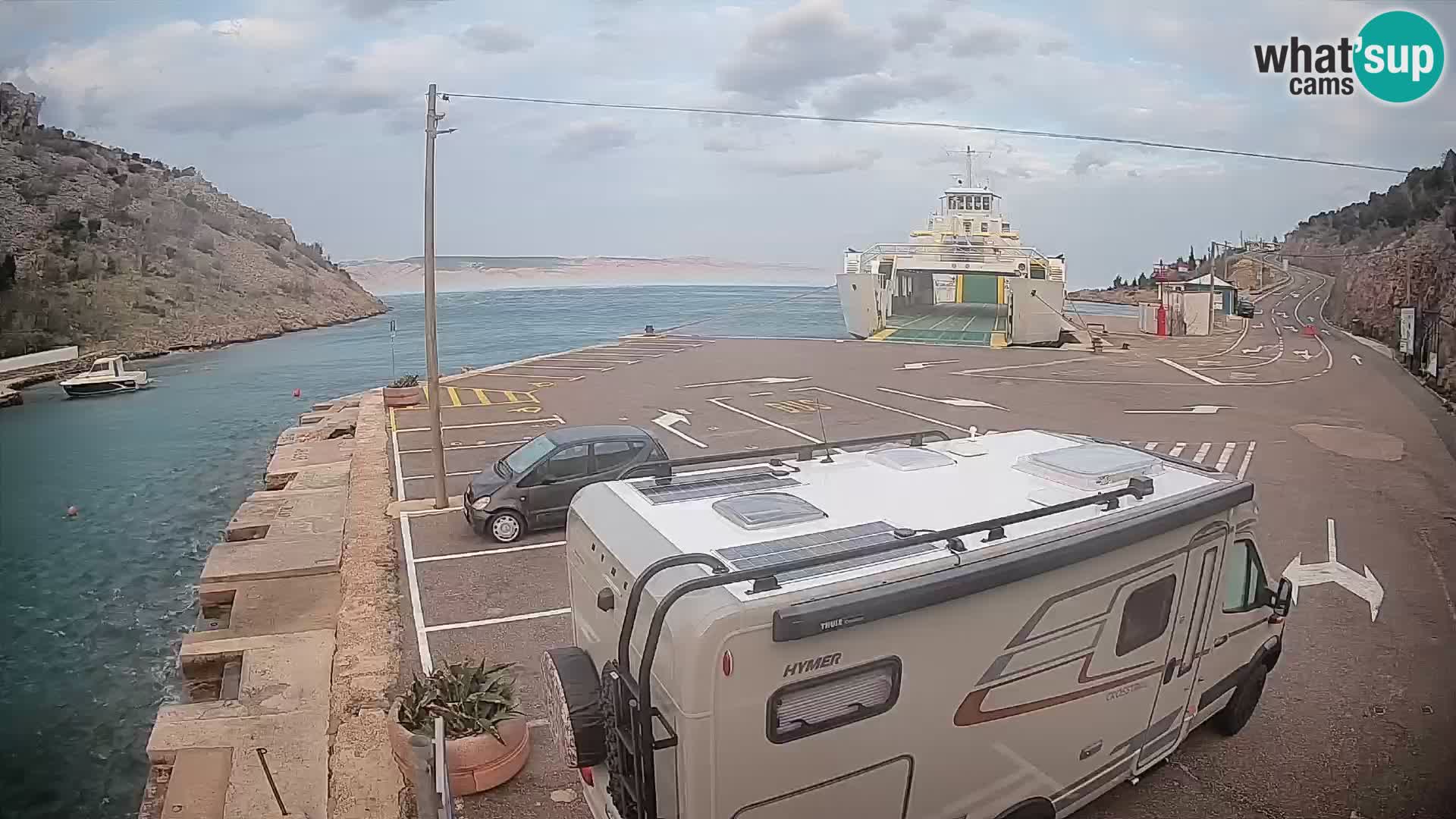 Webcam Prizna ferry port to Pag island