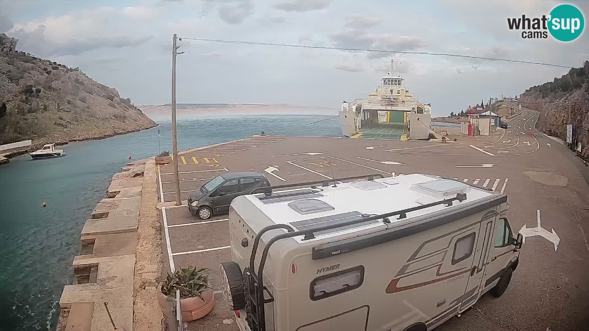 Webcam Prizna ferry port to Pag island