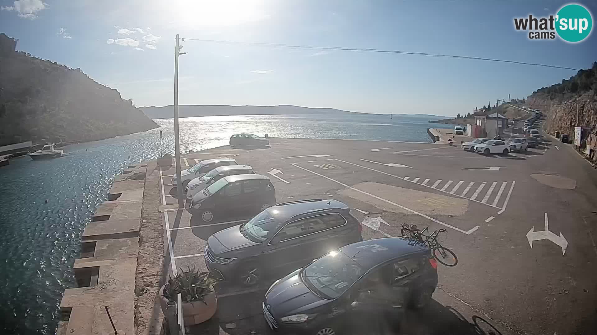 Webcam Prizna ferry port to Pag island