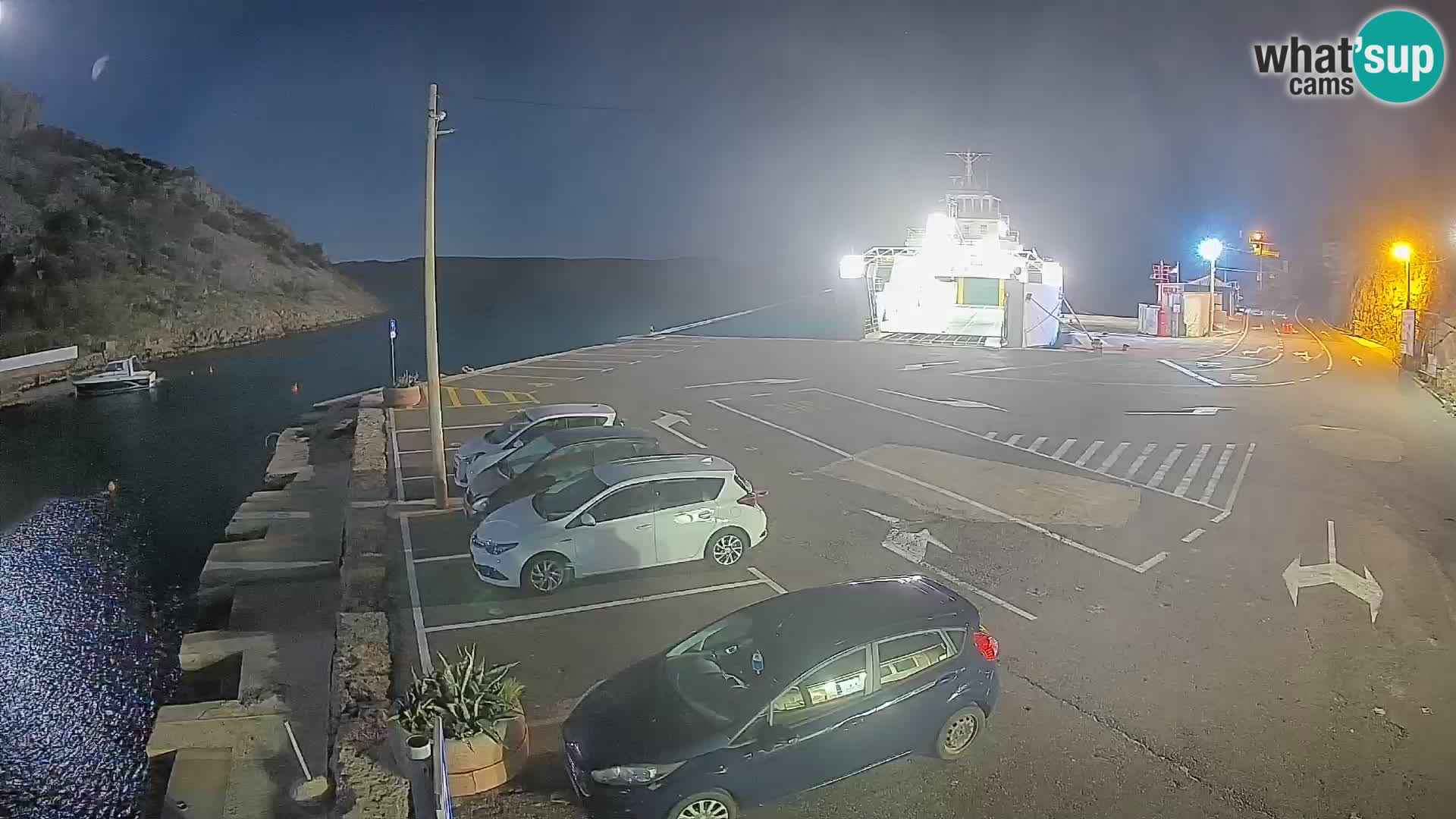 Webcam Prizna ferry port to Pag island
